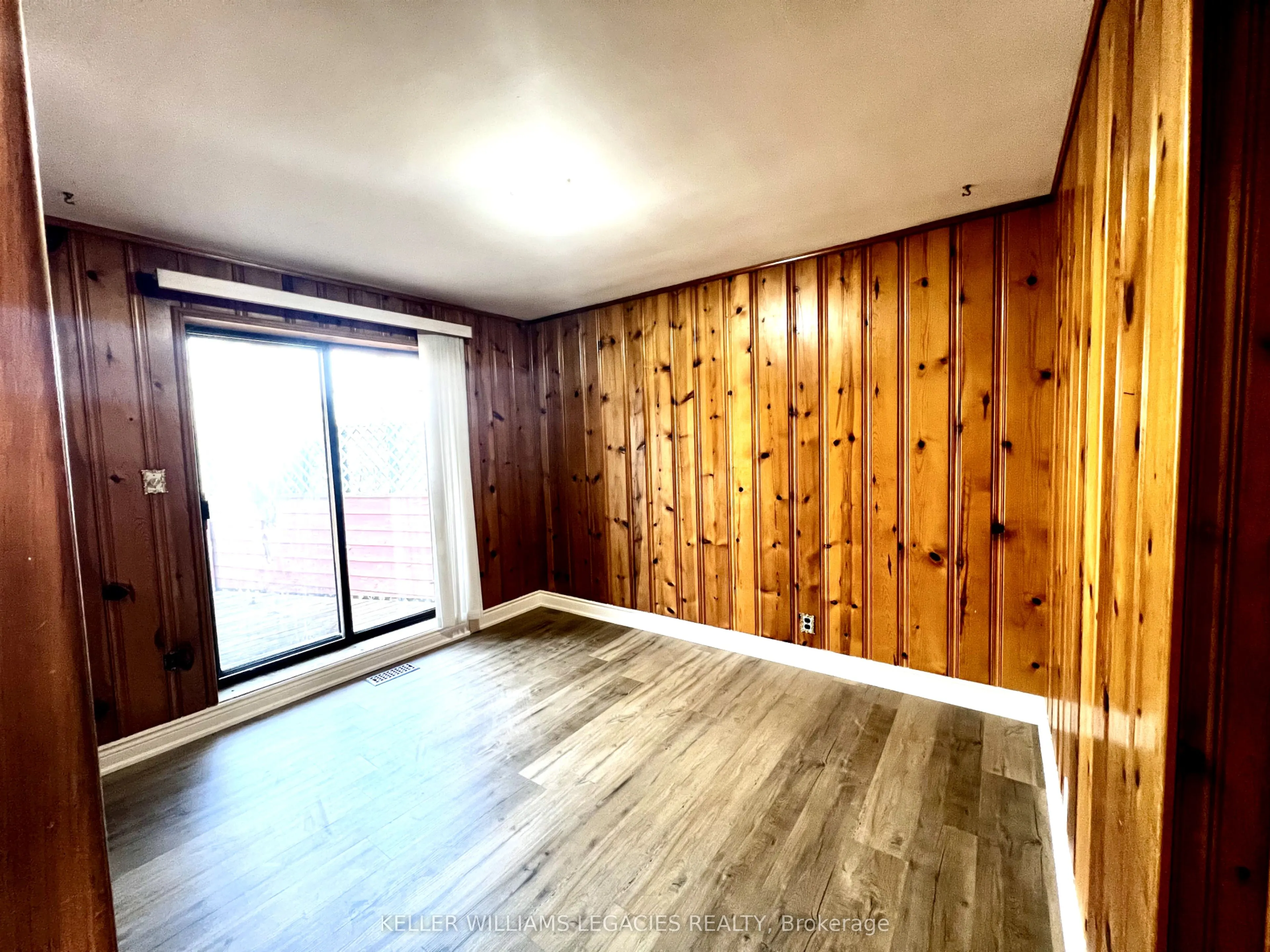 30 Gosling Road, #Main