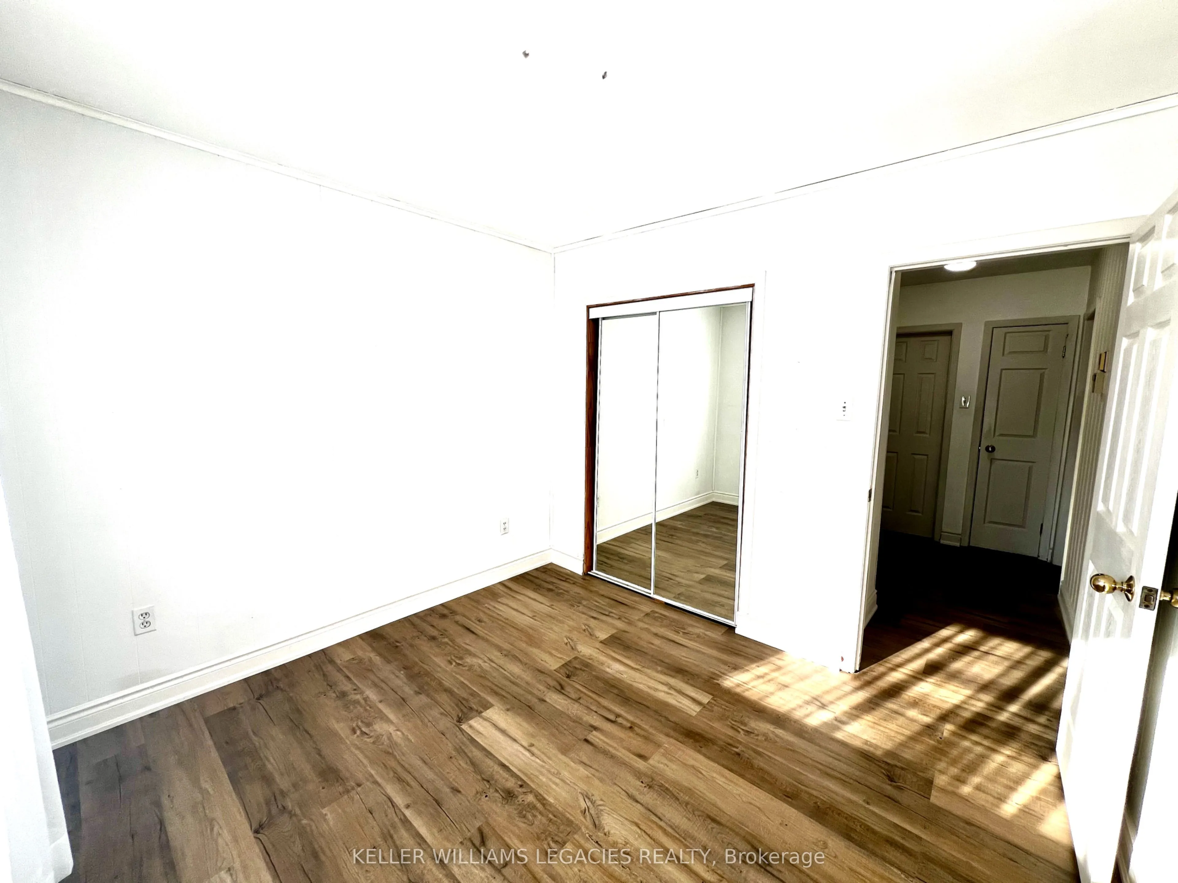 30 Gosling Road, #Main