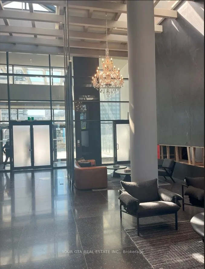 28 Interchange Way, #2912