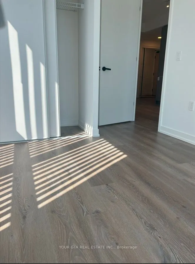 28 Interchange Way, #2912