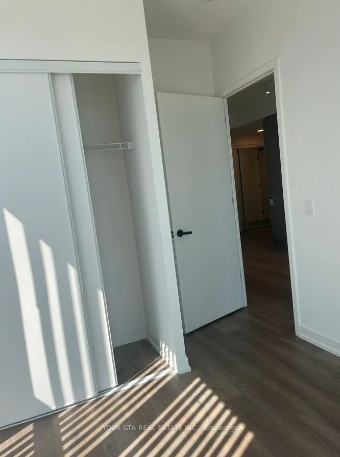 28 Interchange Way, #2912