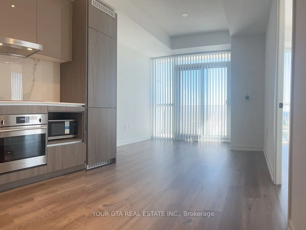 28 Interchange Way, #2912