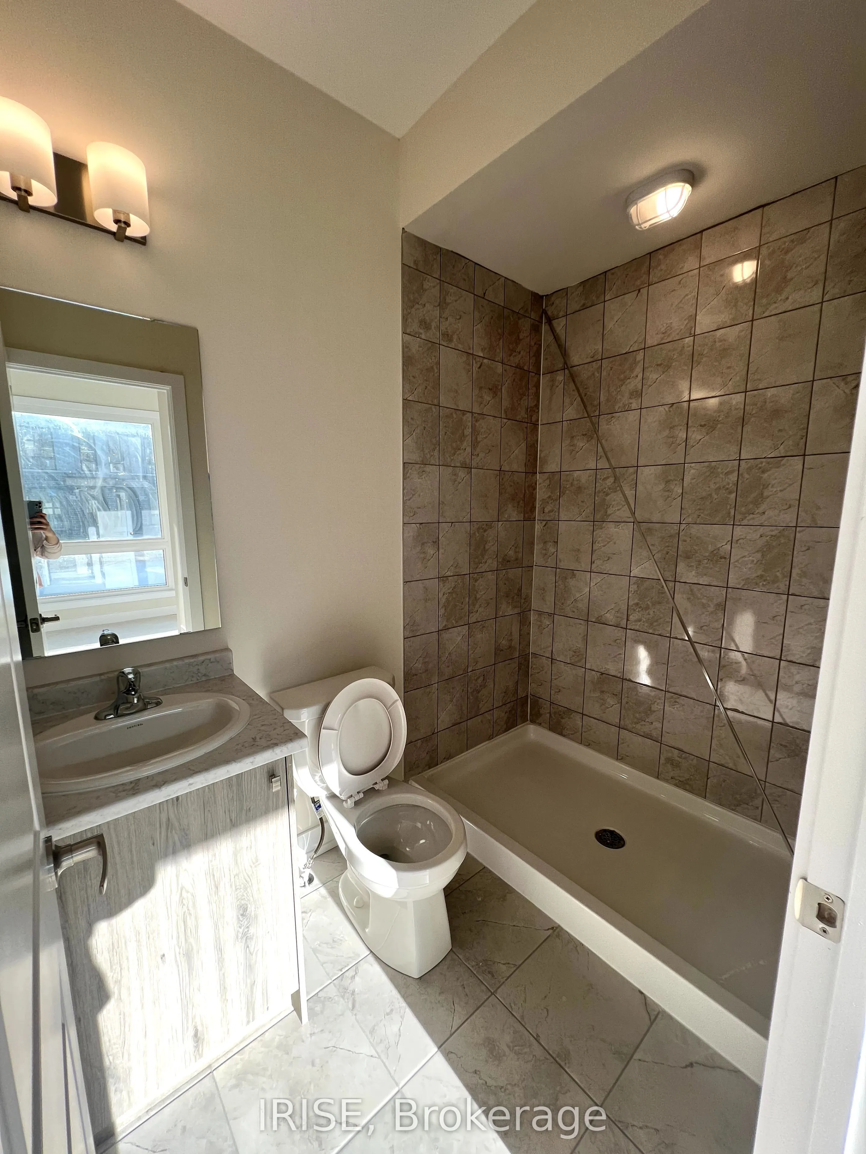 113 Stauffer Crescent