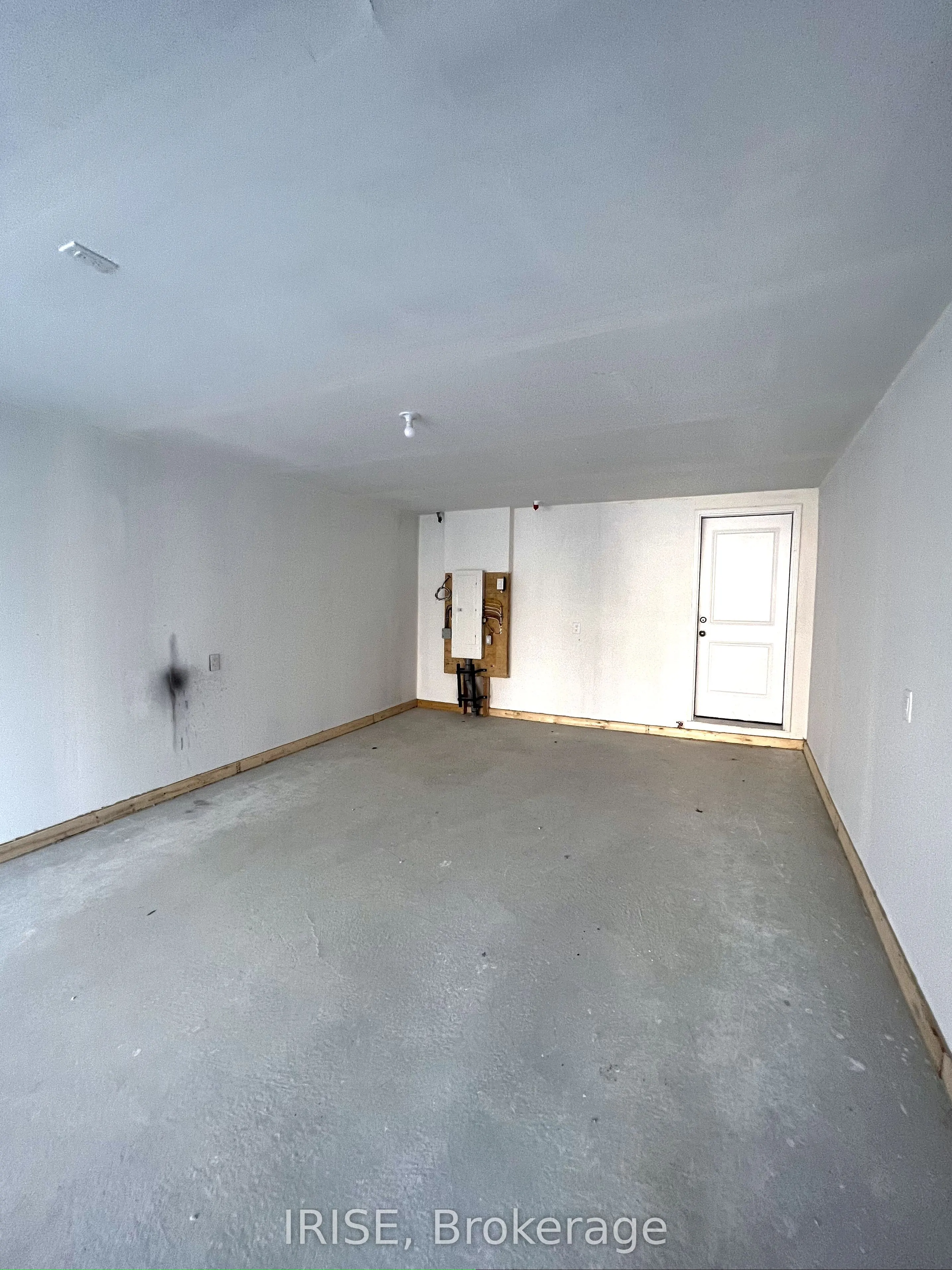 113 Stauffer Crescent