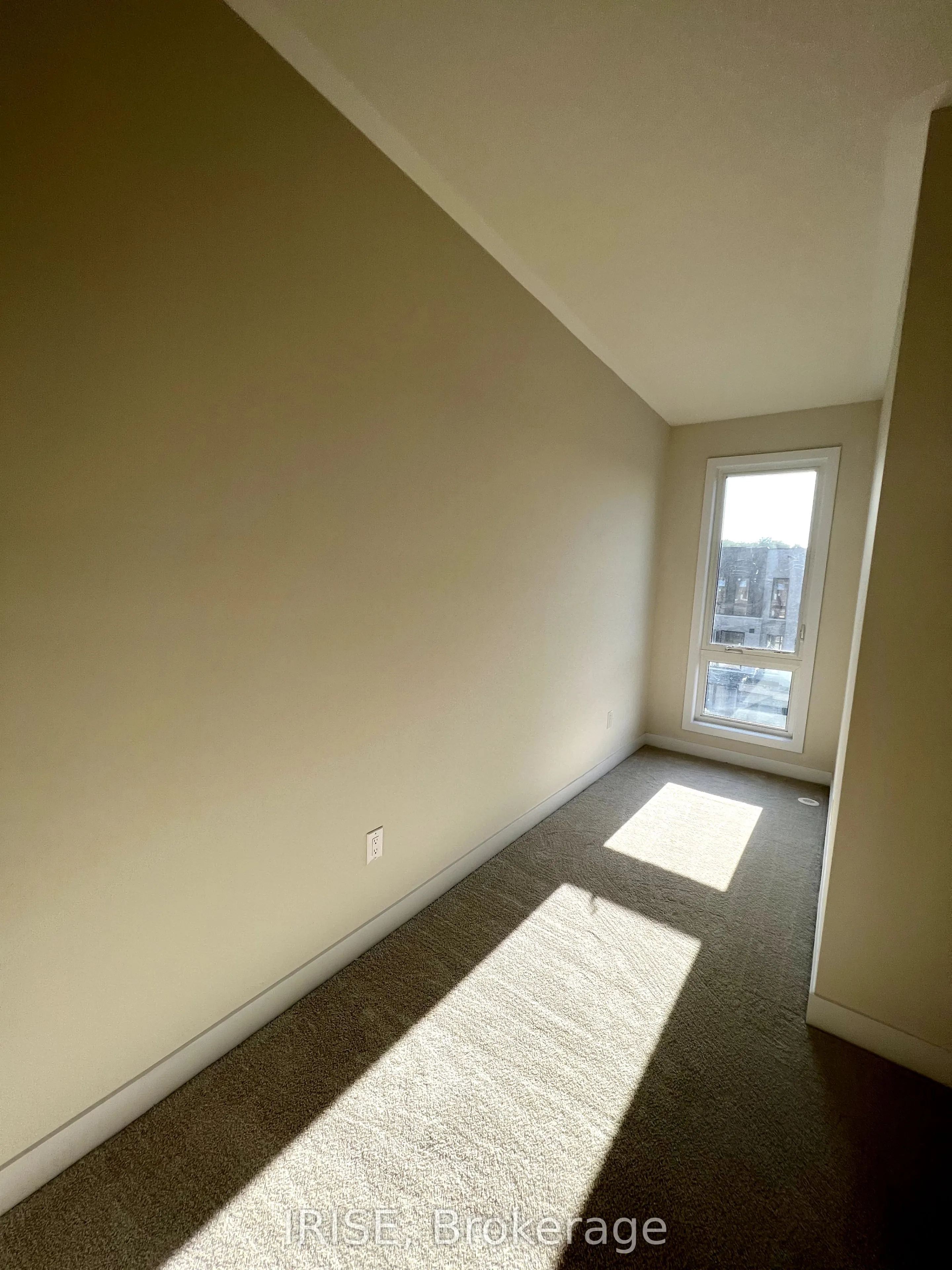 113 Stauffer Crescent