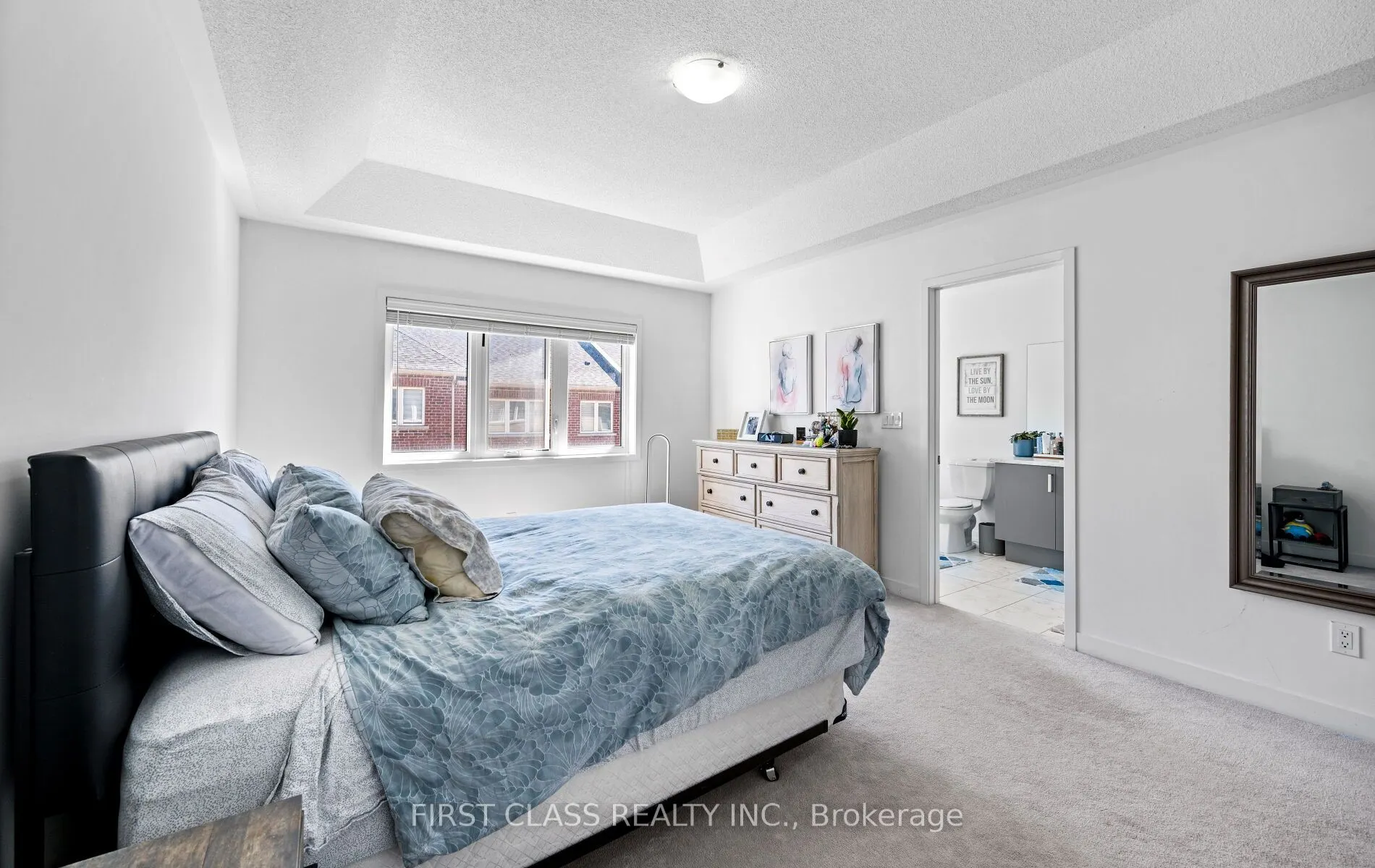 107 Knott End Crescent
