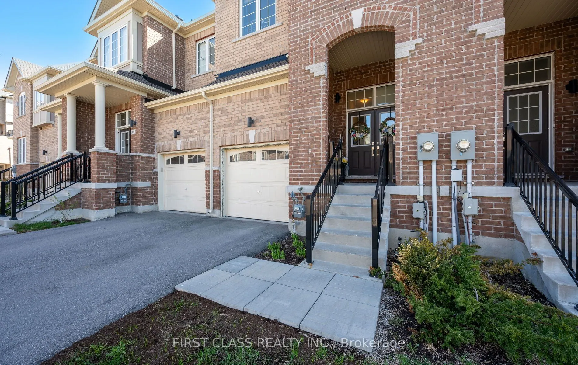 107 Knott End Crescent