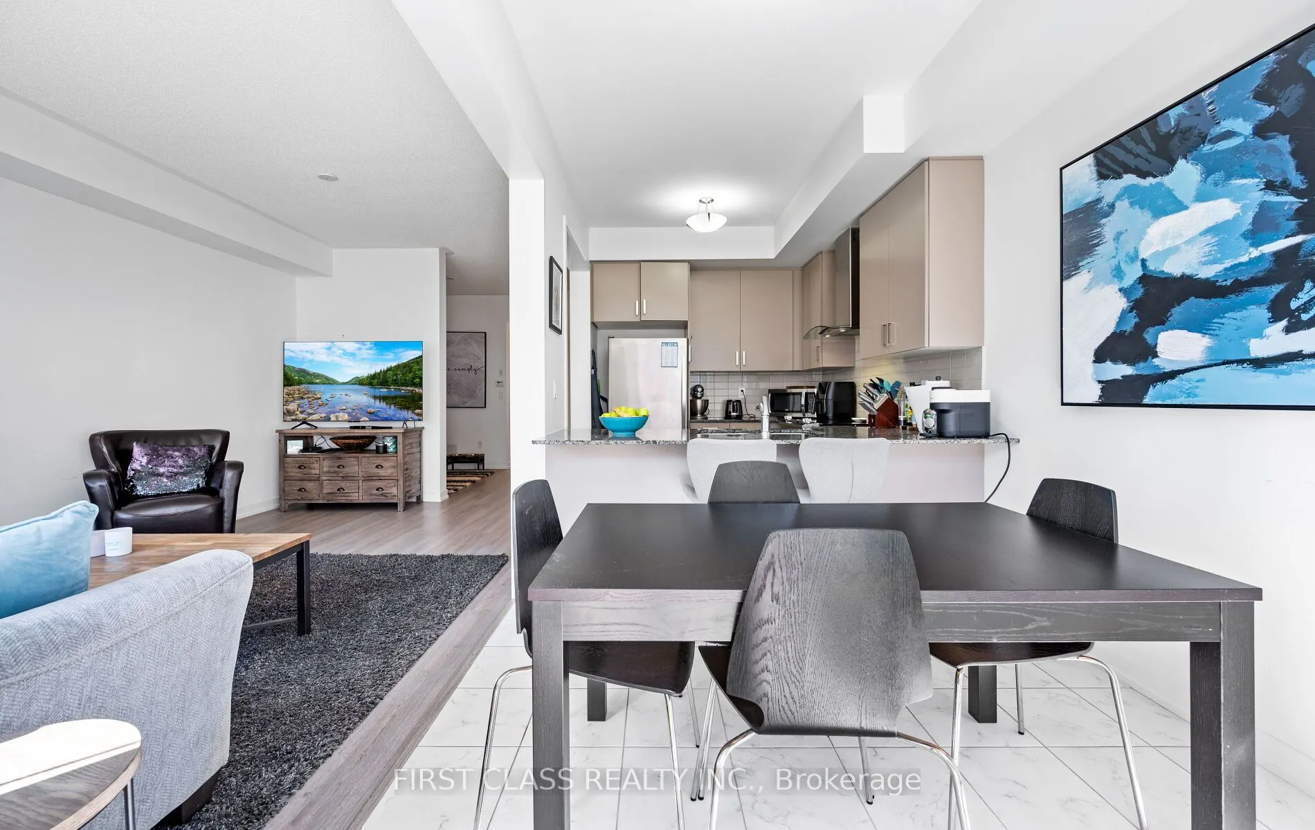 107 Knott End Crescent