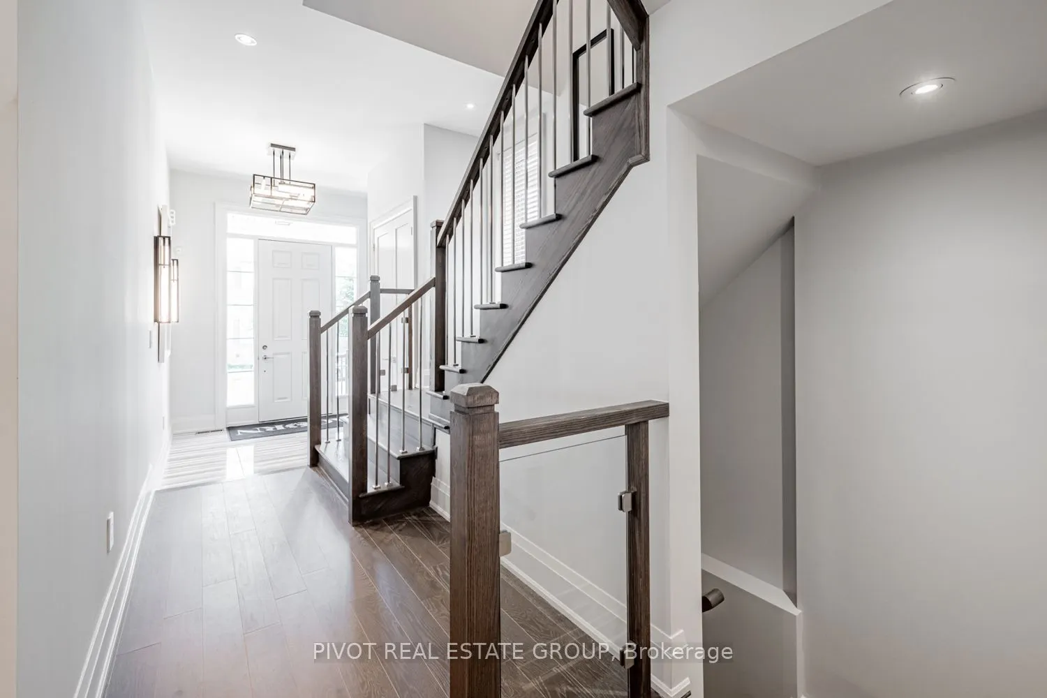 4 Clara May Avenue