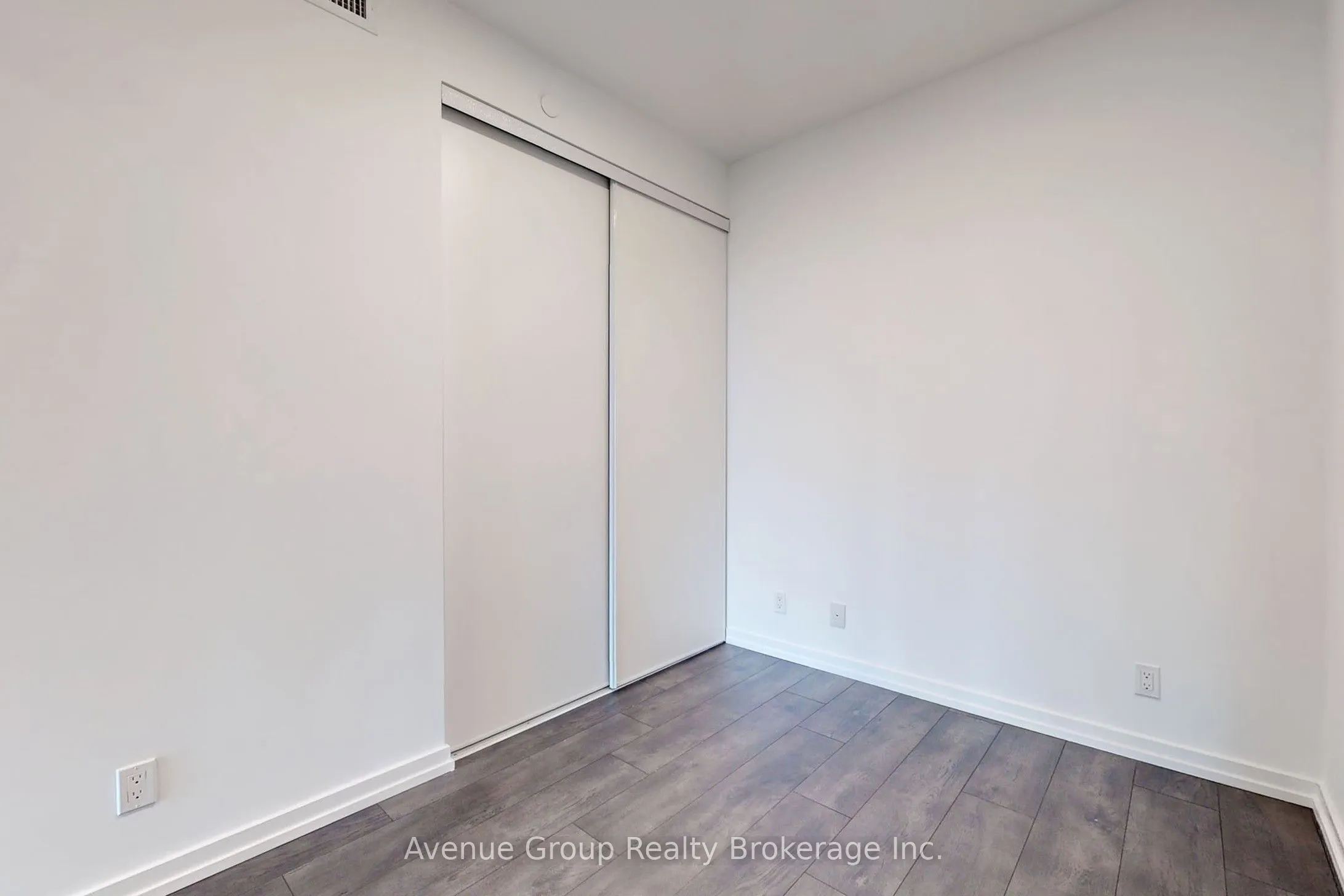7890 Jane Street, #5208
