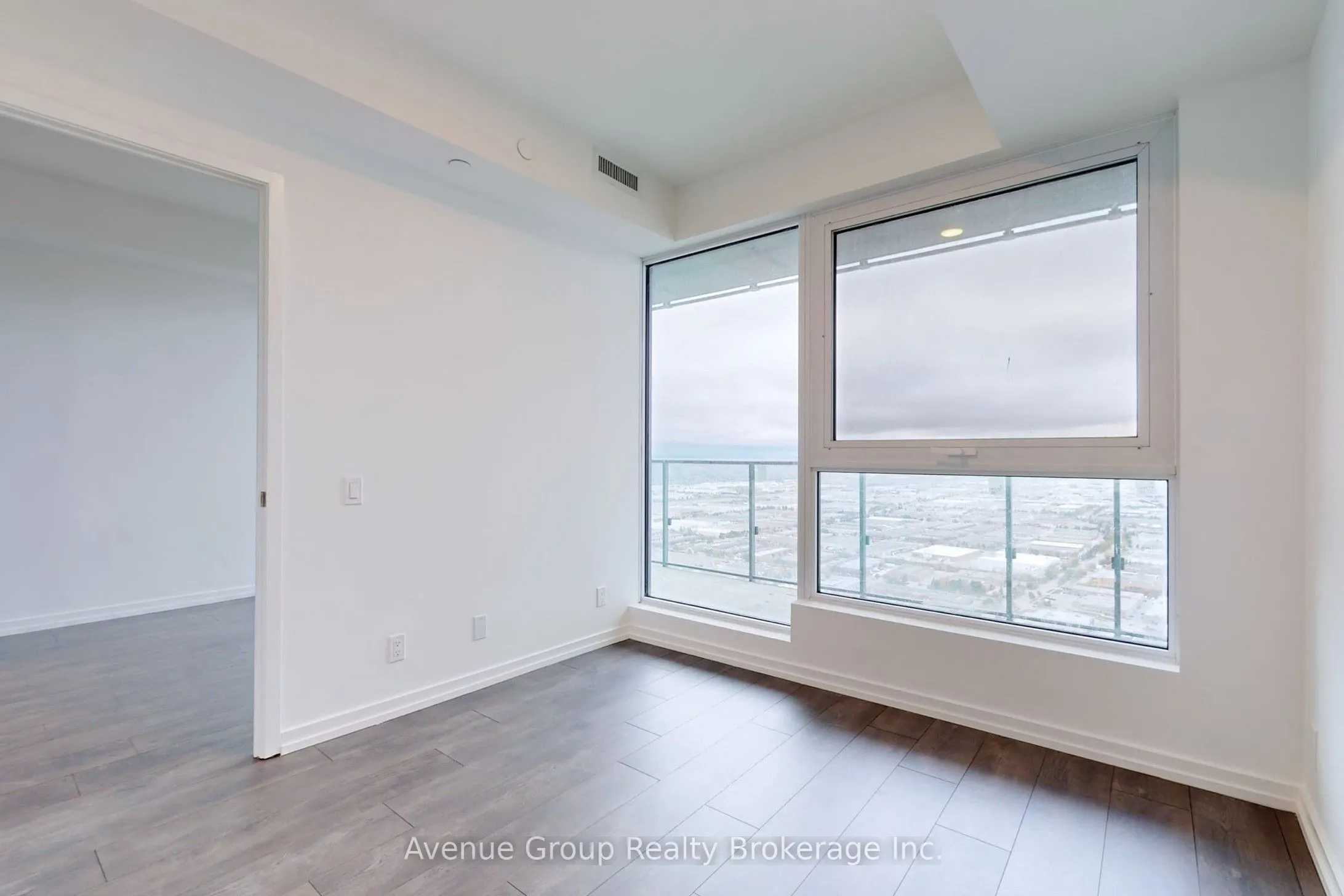 7890 Jane Street, #5208