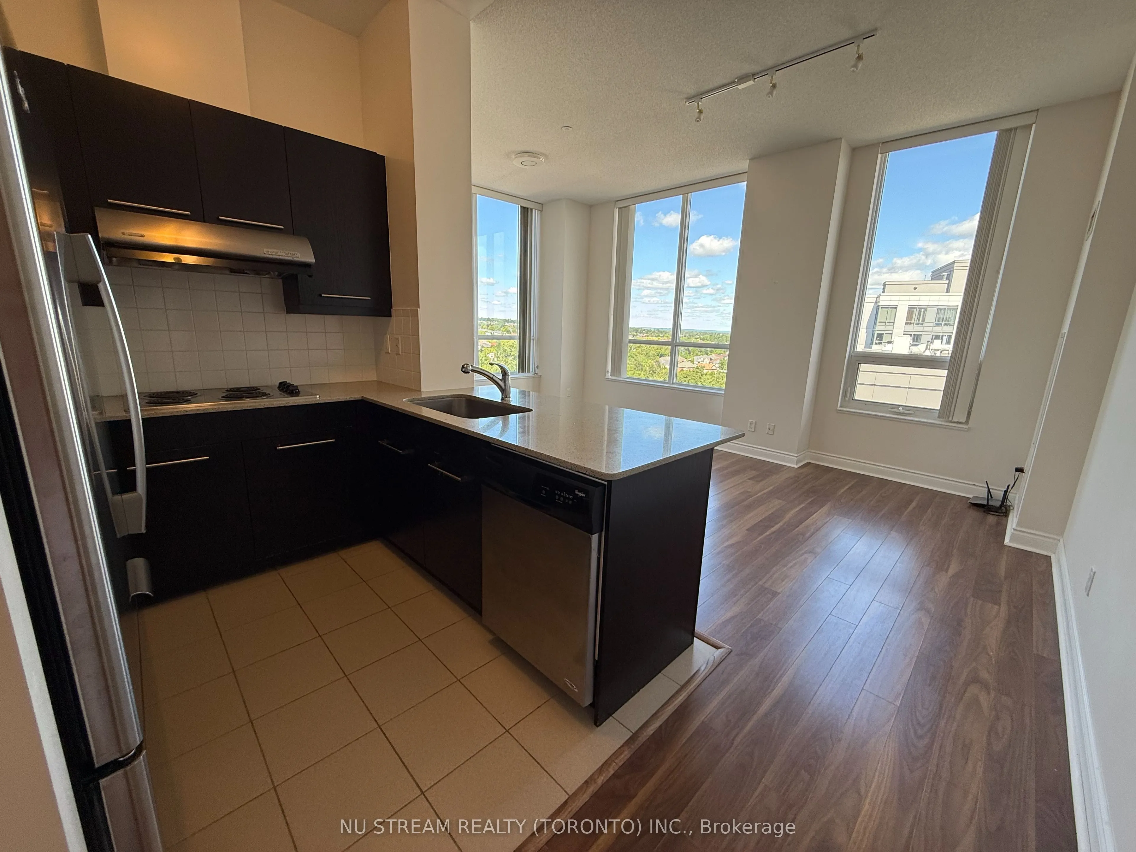 11211 Yonge Street, #95