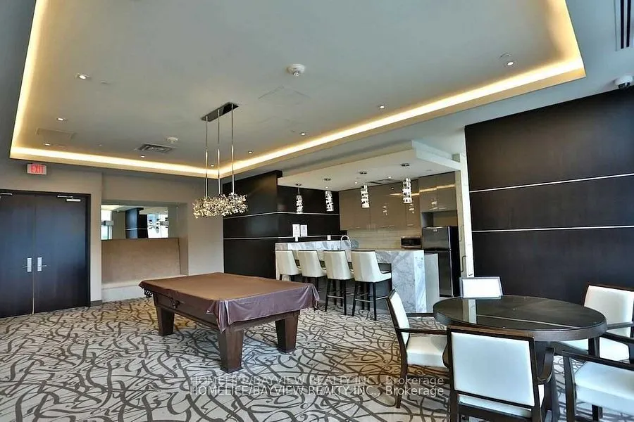 9600 Yonge Street, #1707B
