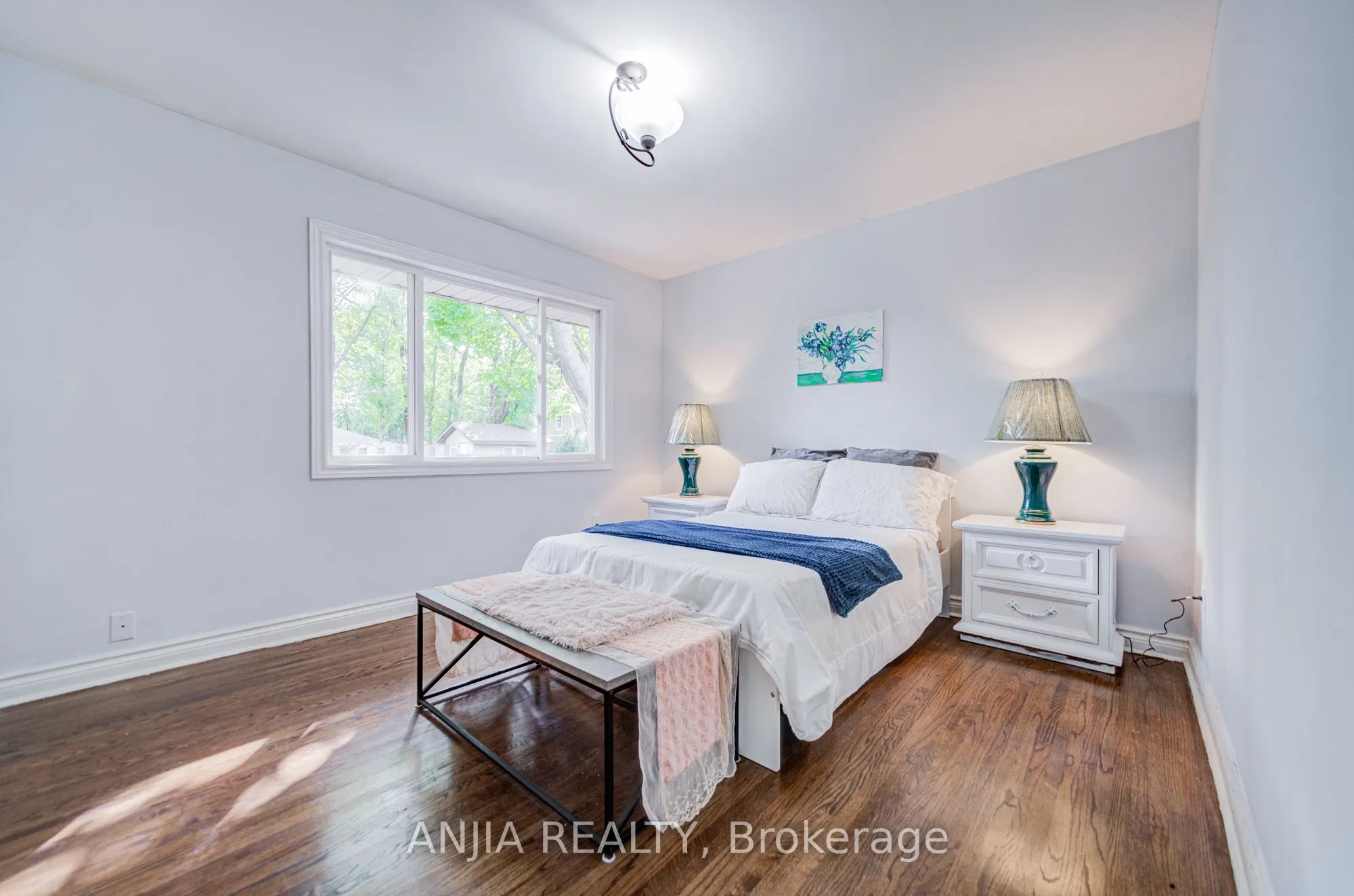 5 Beaverton Road S