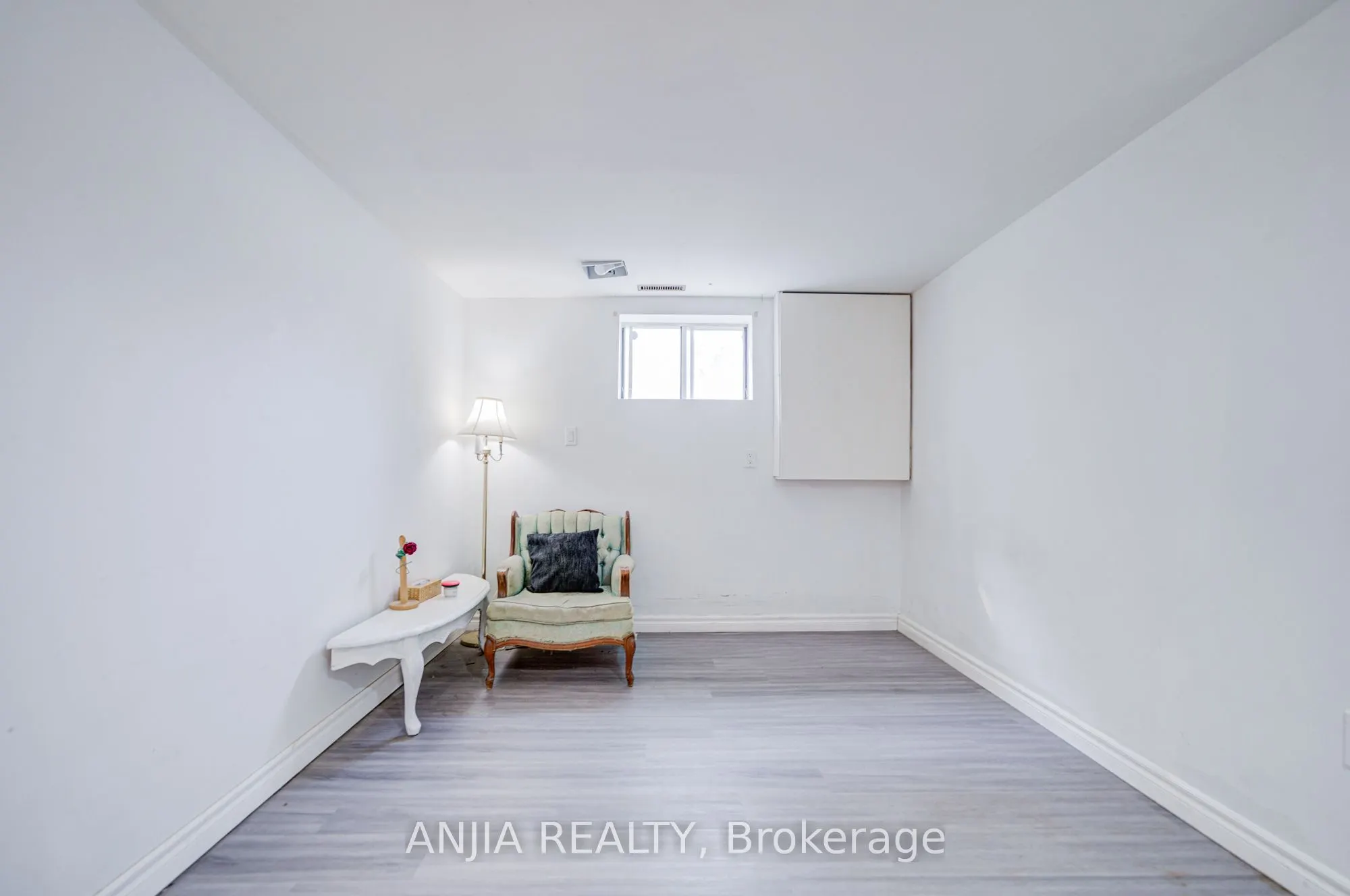 5 Beaverton Road S