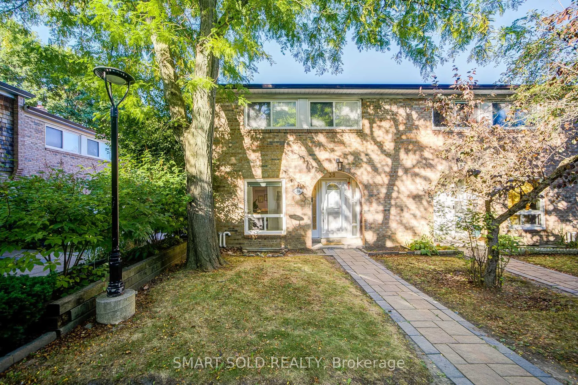 1 Wootten Way S, #38