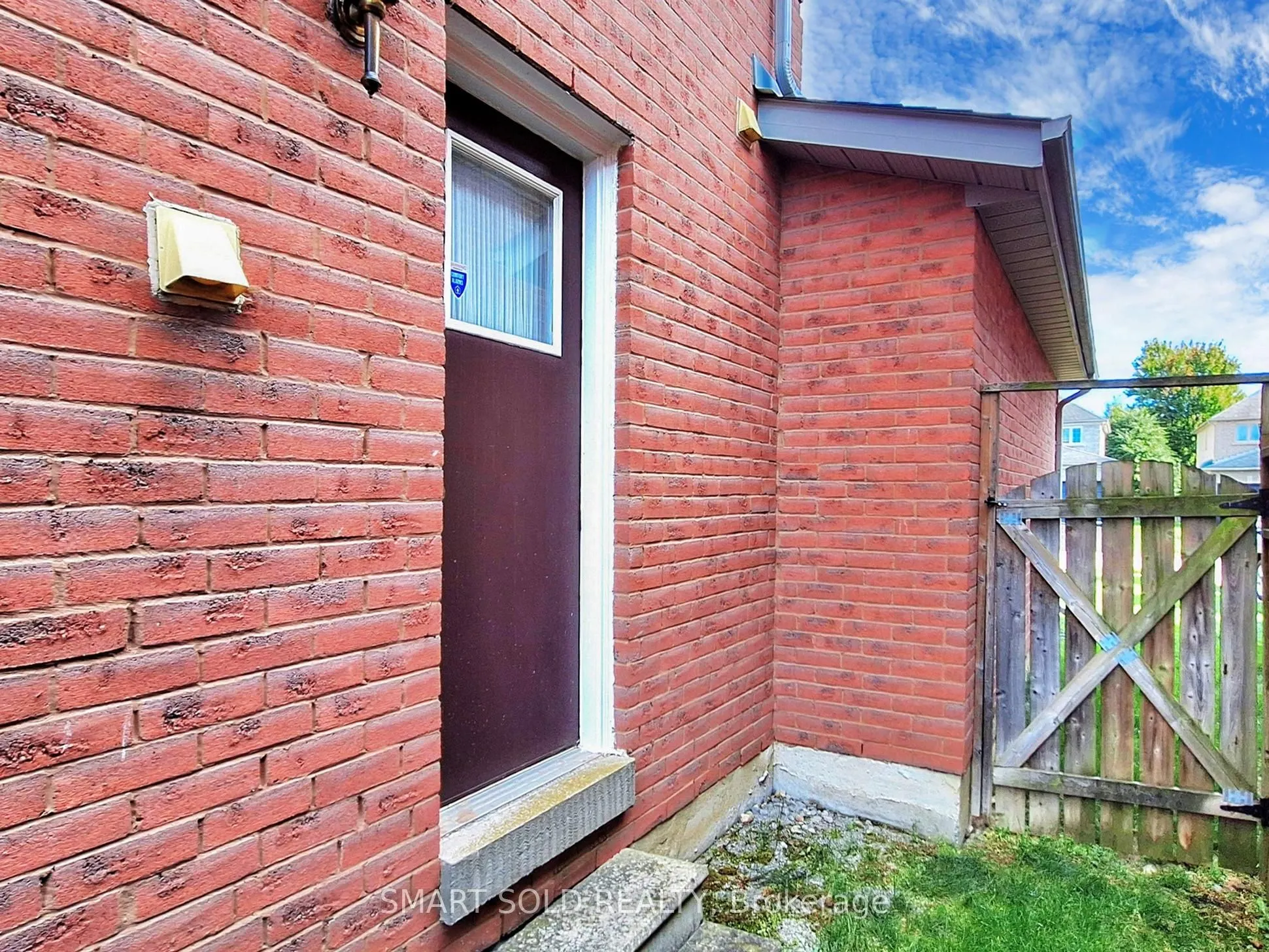 611 Gagnon Place