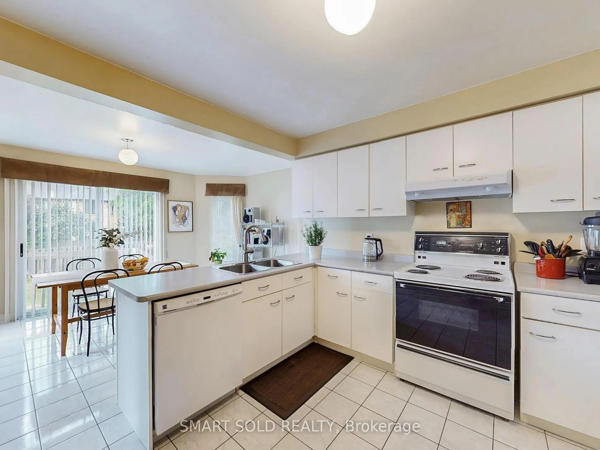611 Gagnon Place
