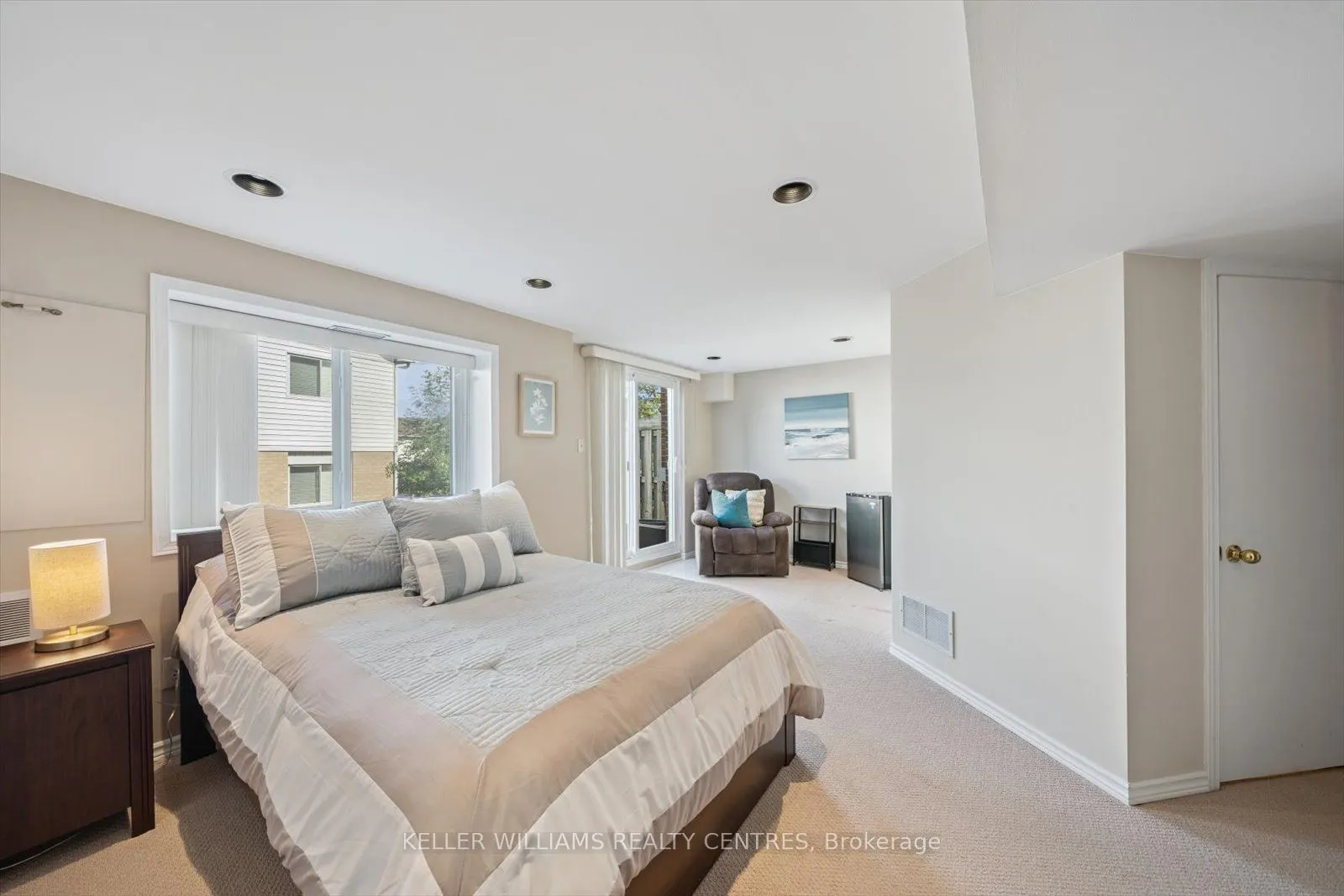 597 Gibney Crescent, #597