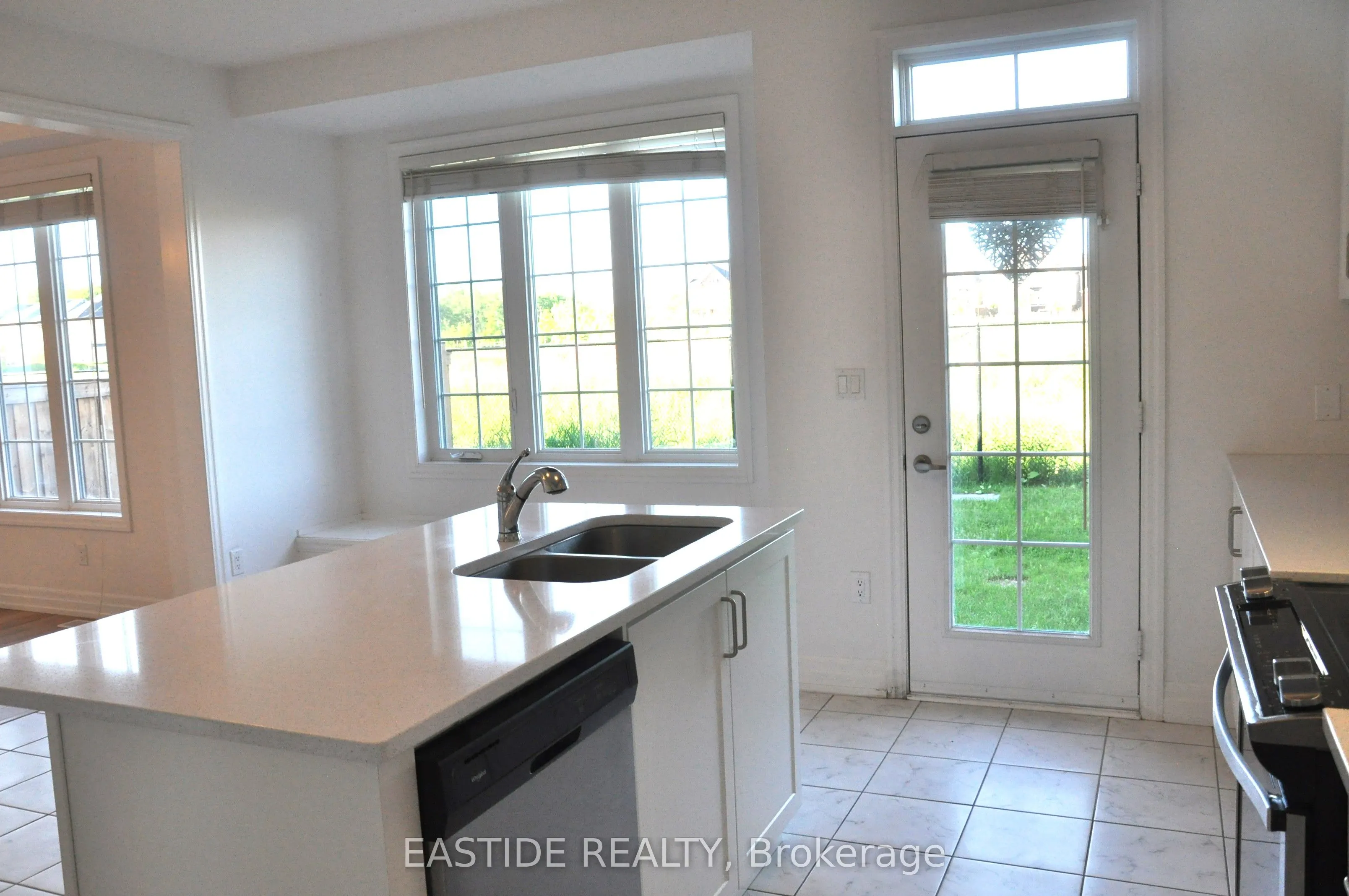 156 Frank Kelly Drive