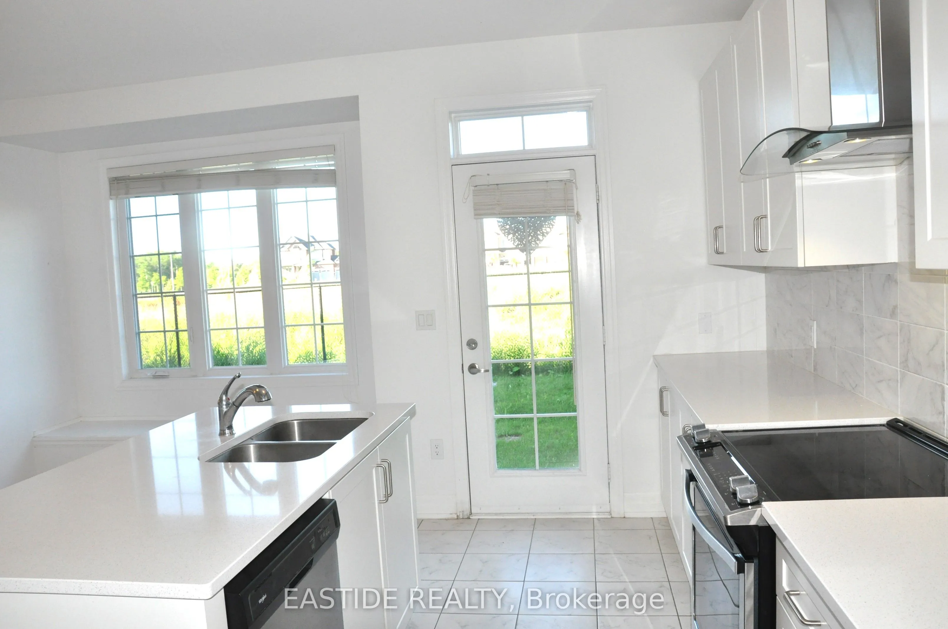 156 Frank Kelly Drive