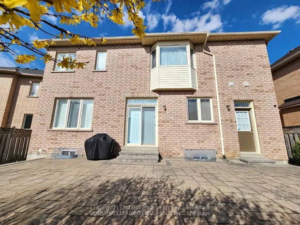 48 Starhill Crescent