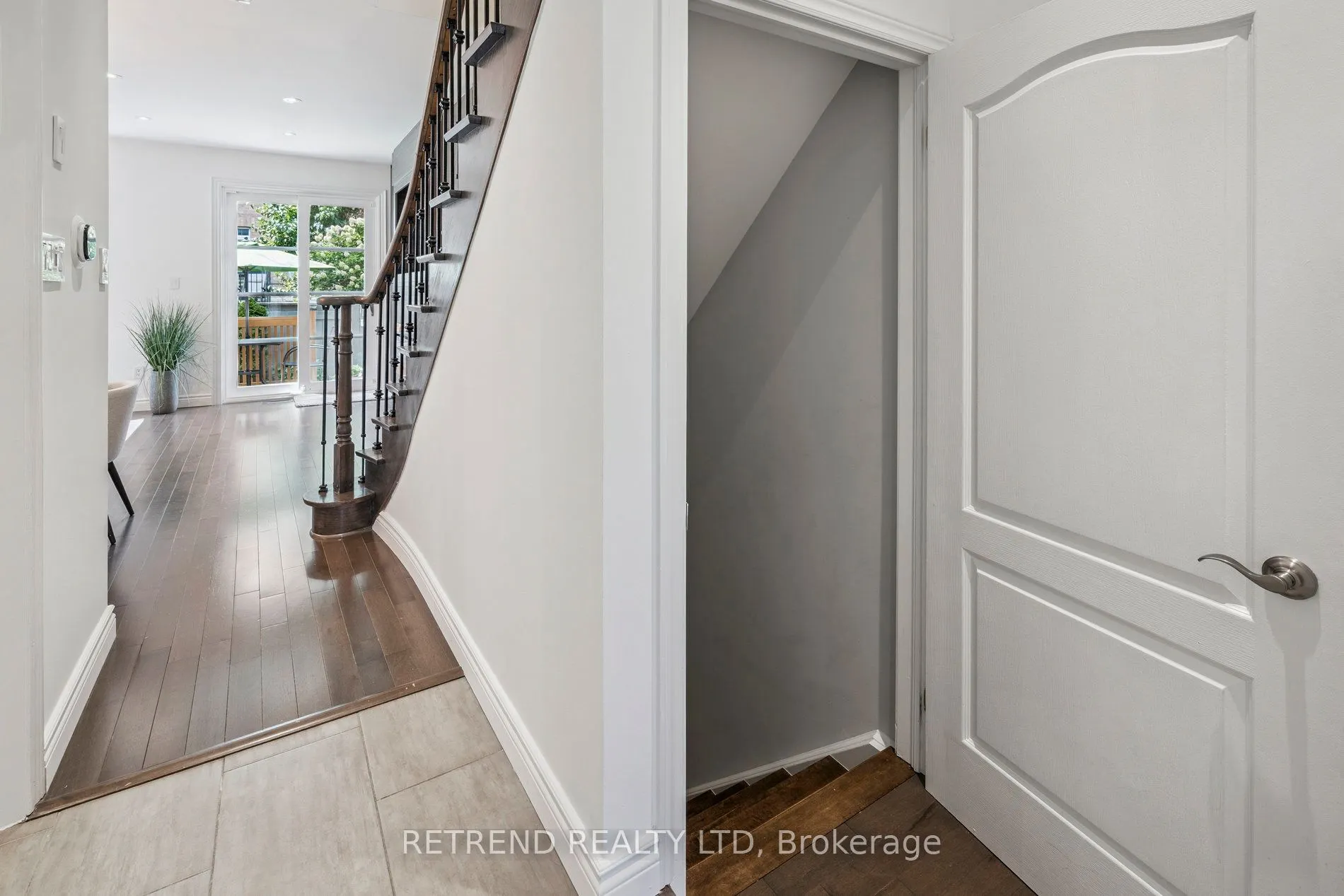 48 Gauguin Avenue