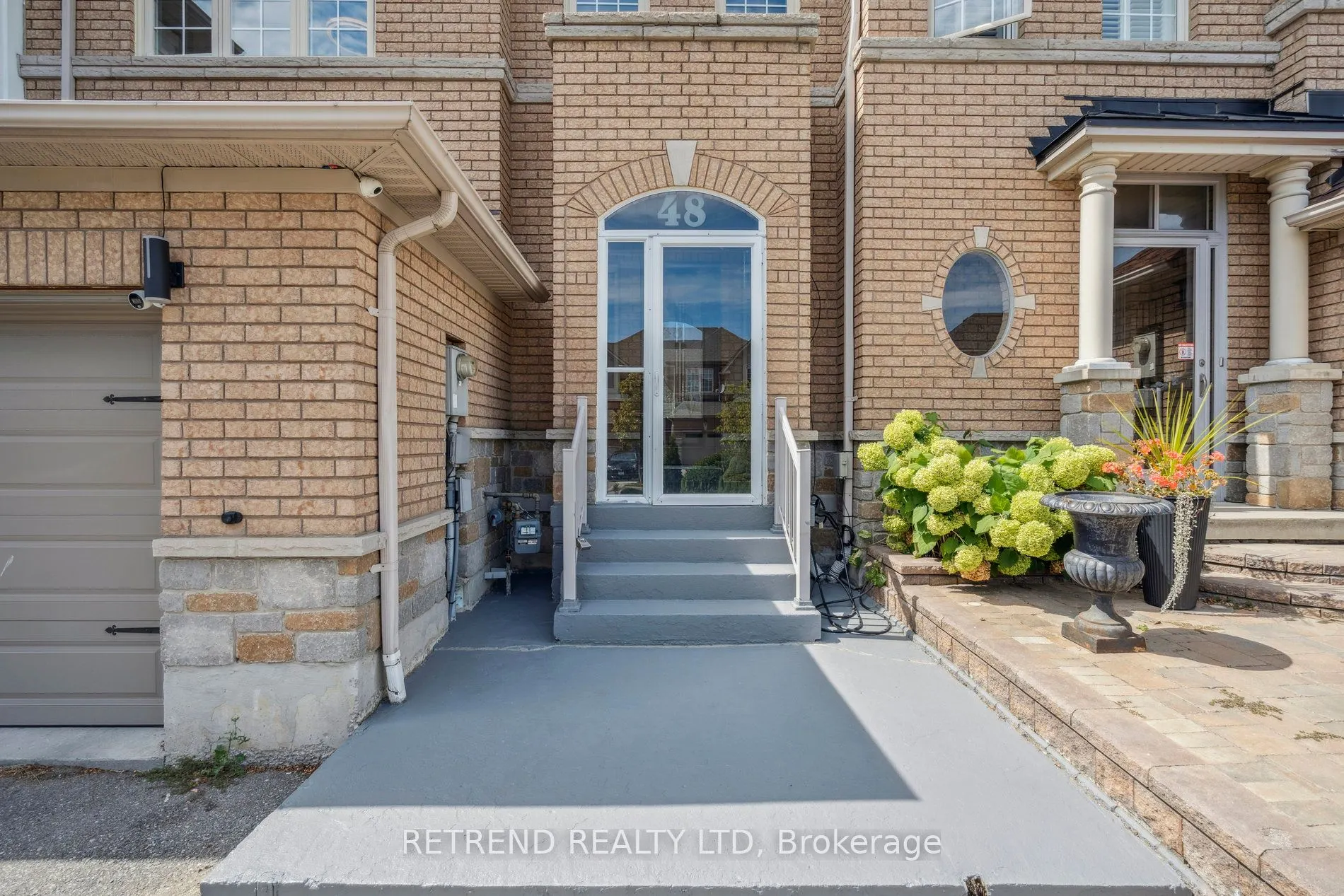 48 Gauguin Avenue
