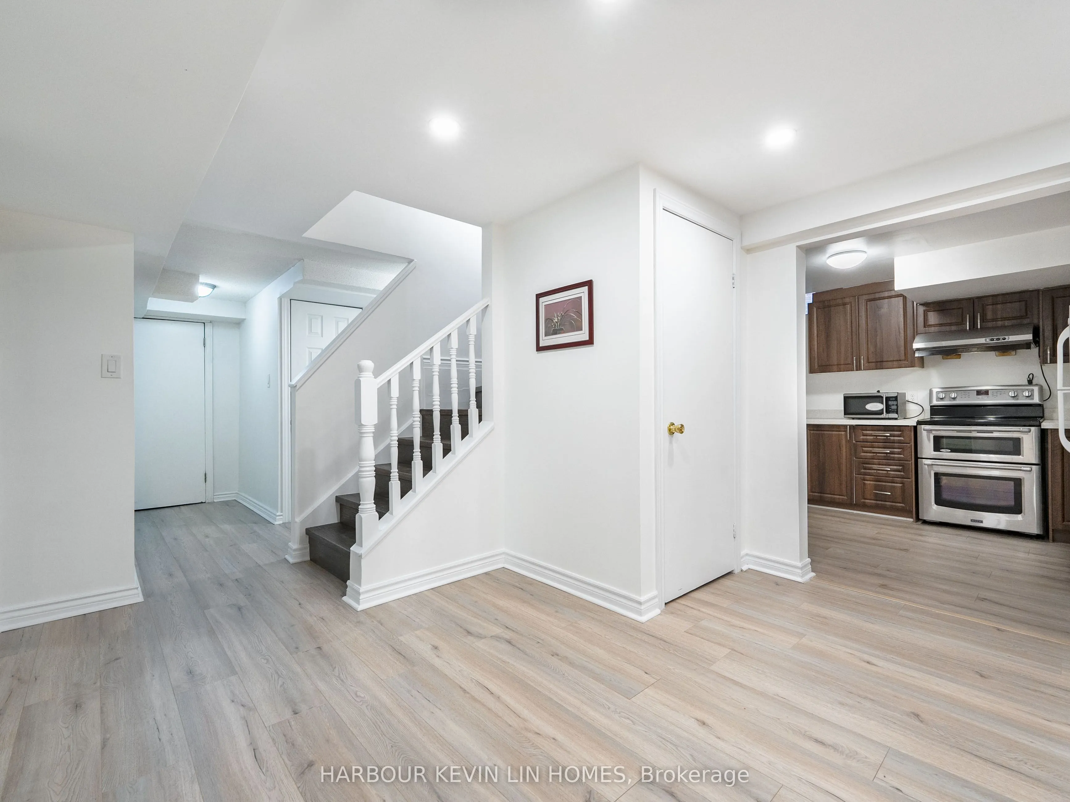 39 Kew Gardens