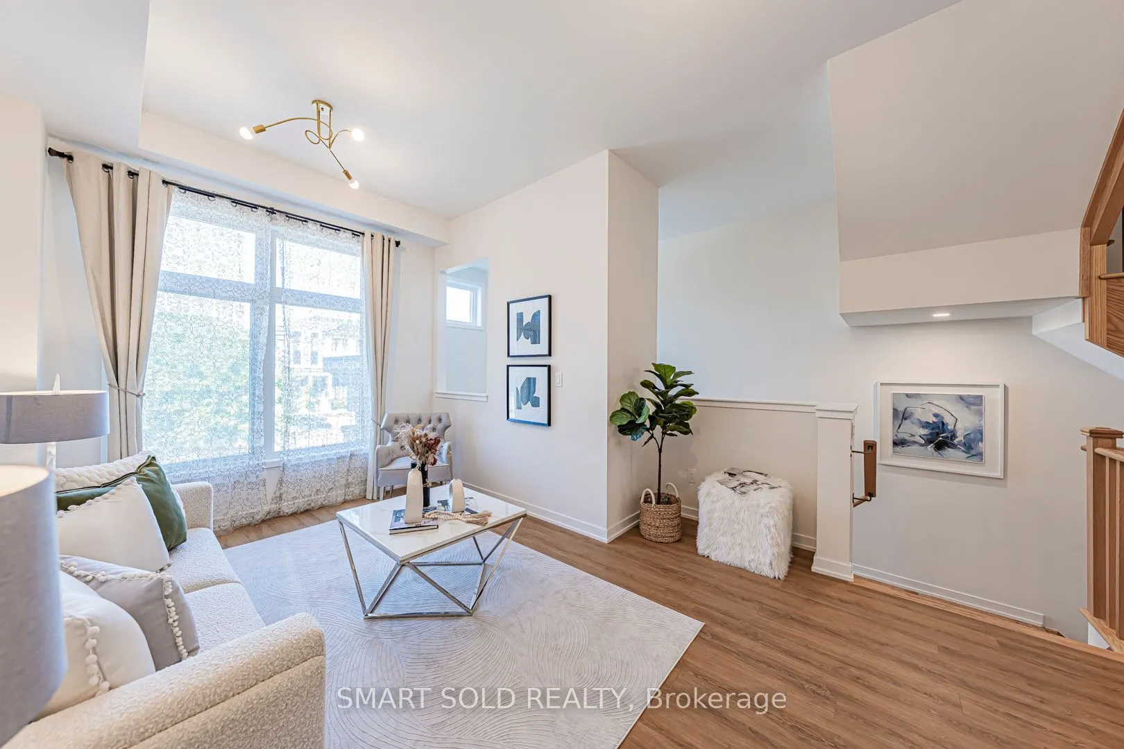 17 Armillo Place