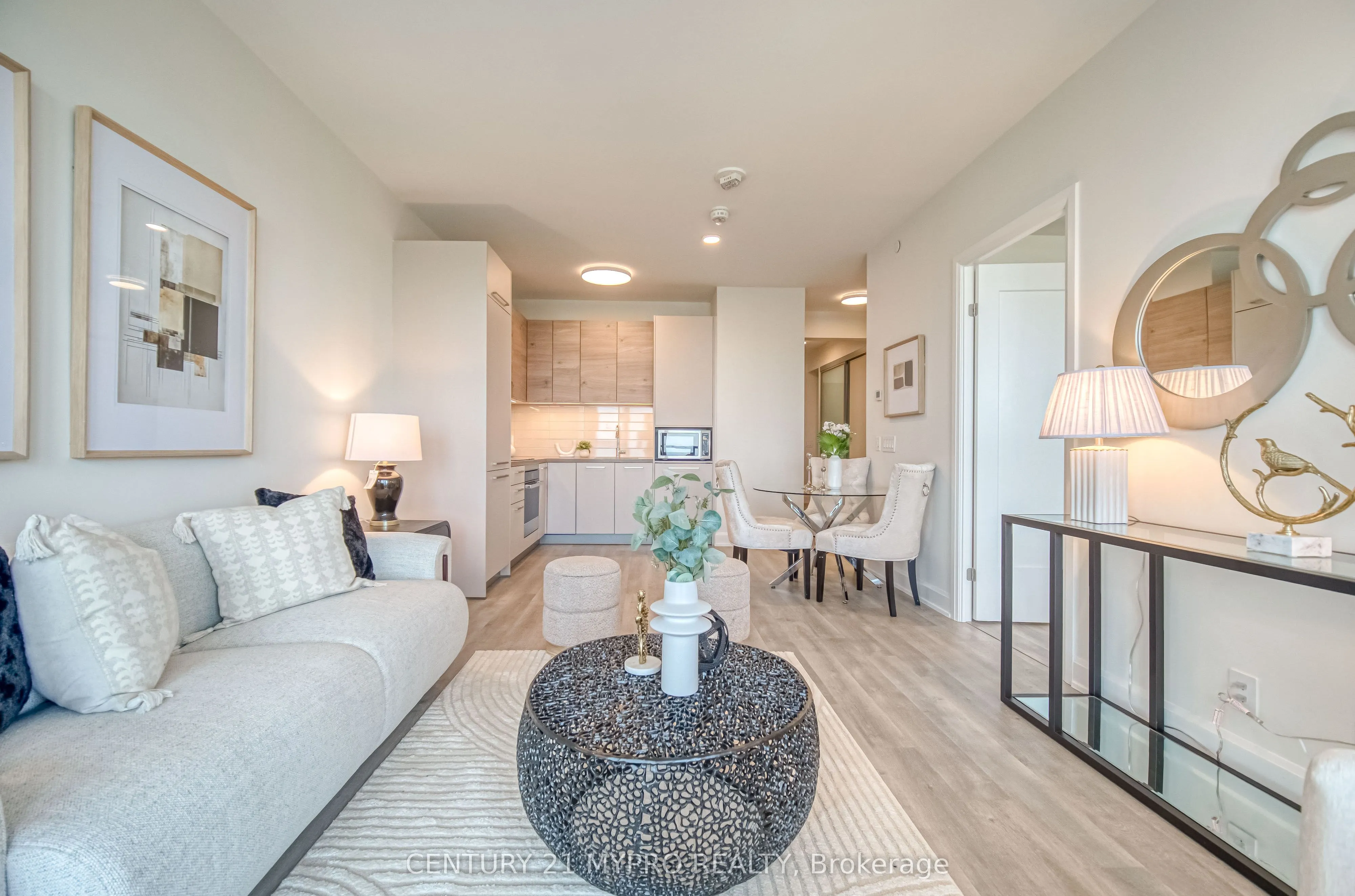 12 Gandhi Lane, #2811