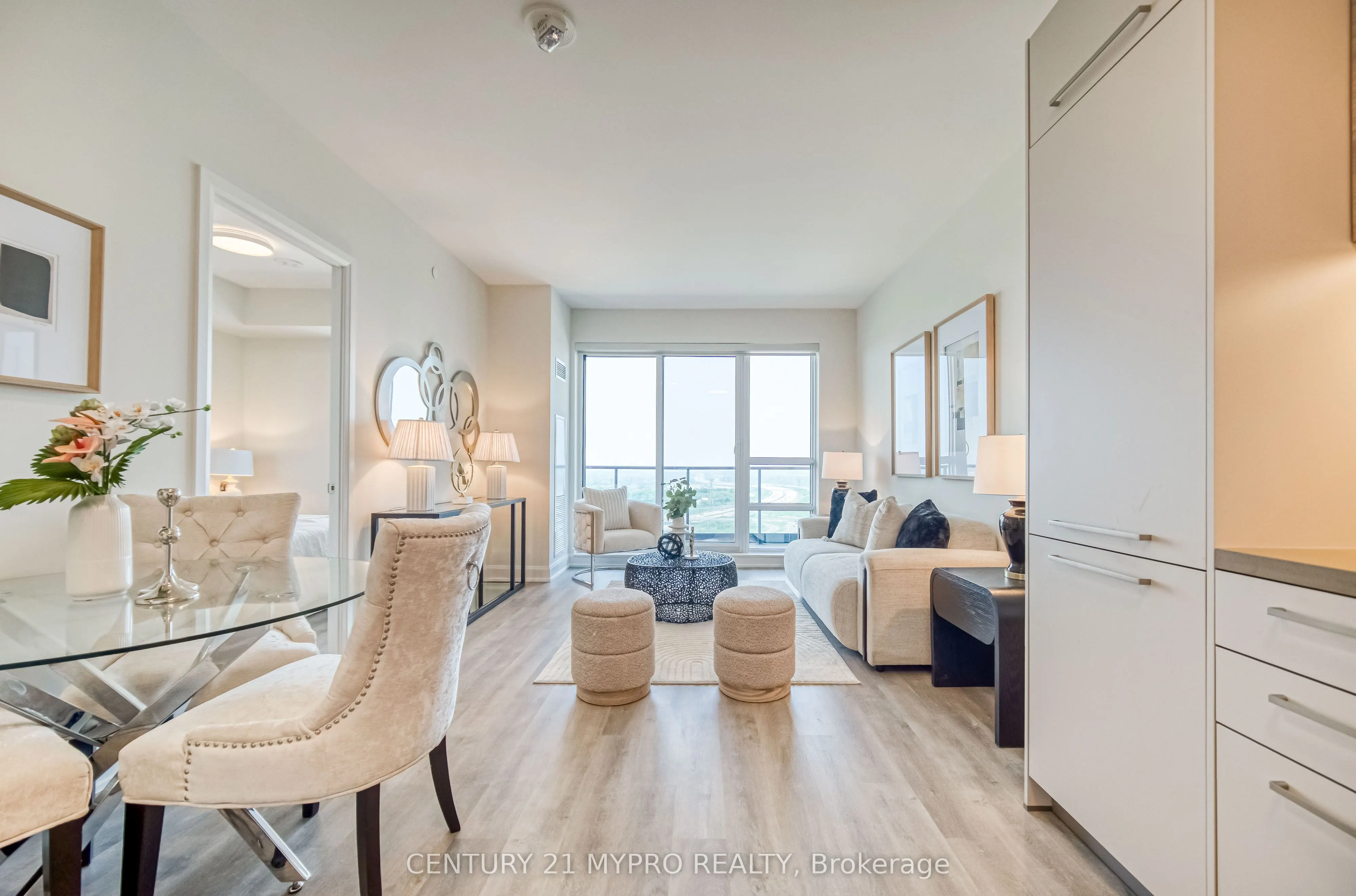 12 Gandhi Lane, #2811