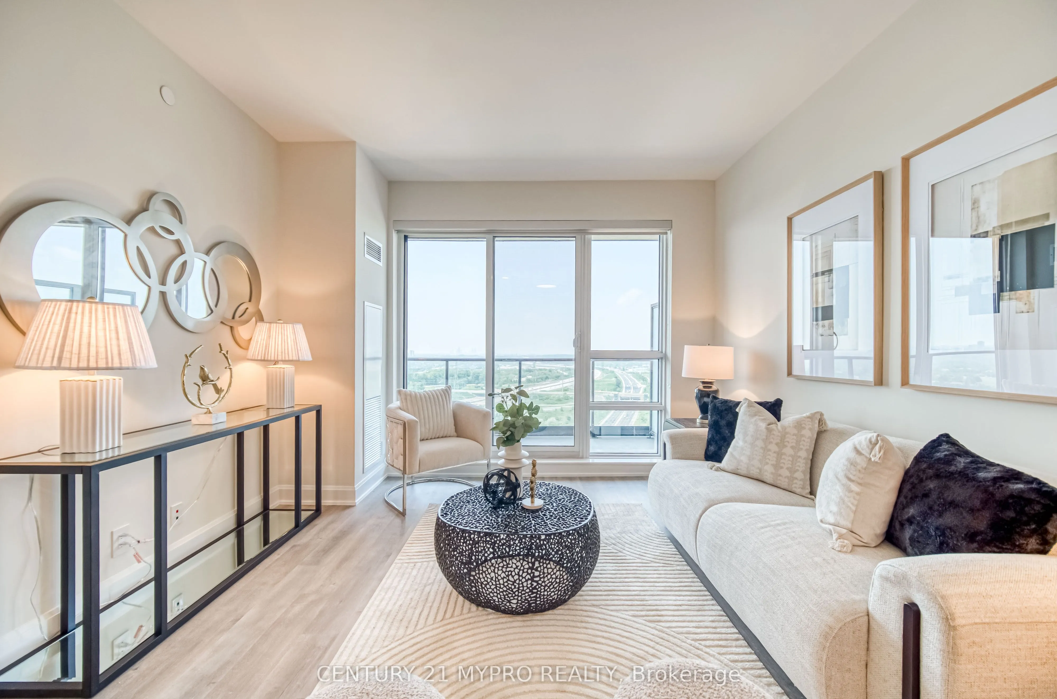 12 Gandhi Lane, #2811