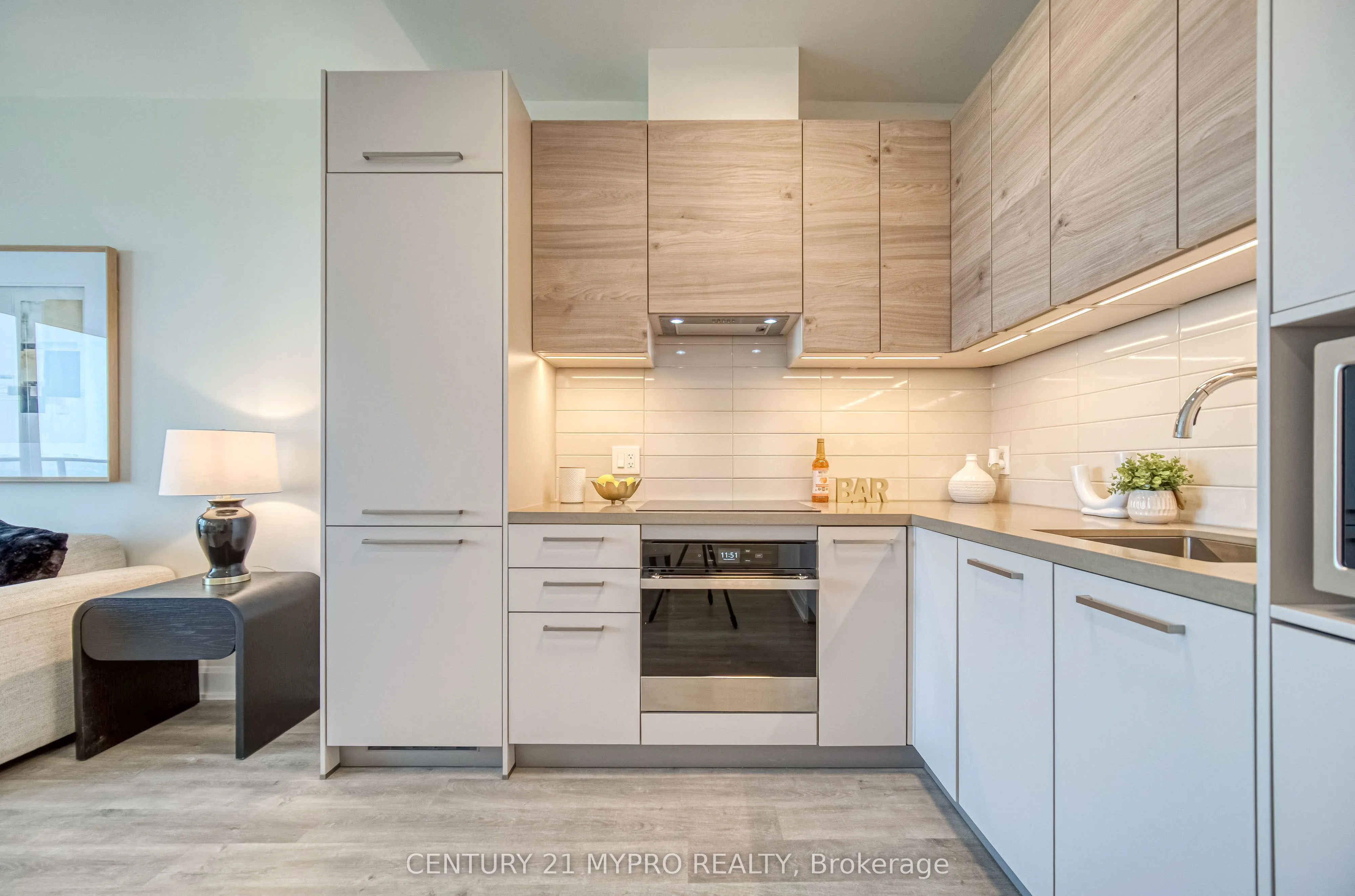 12 Gandhi Lane, #2811