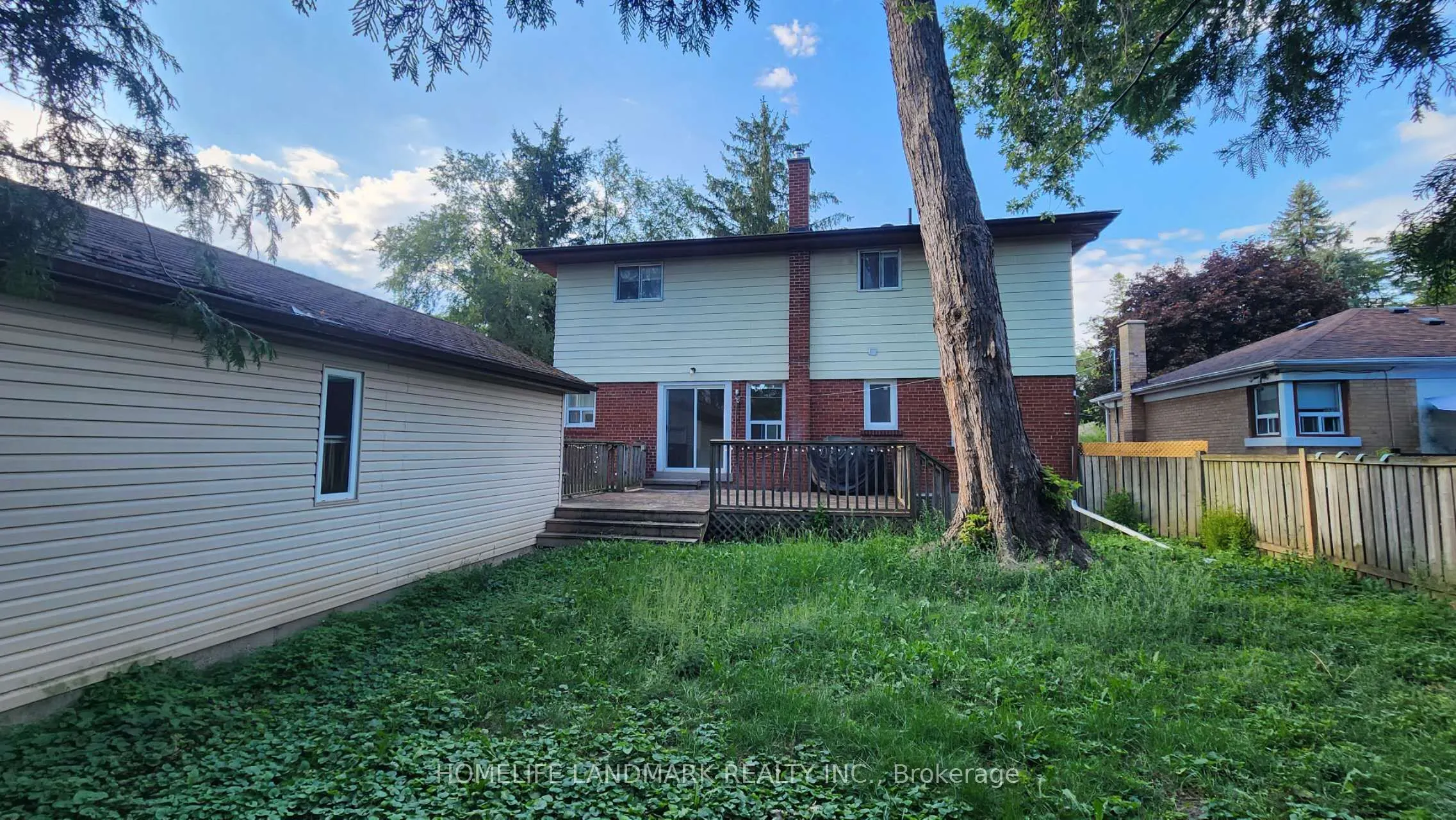 42 Cartier Crescent