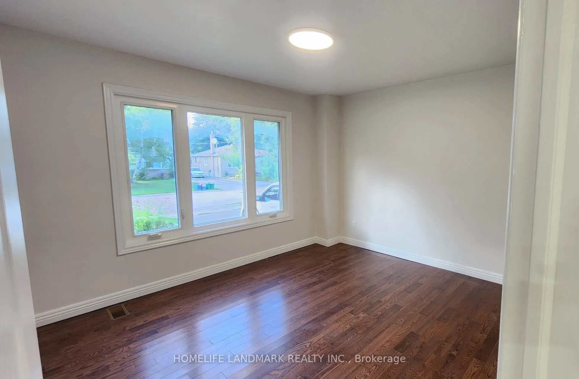 42 Cartier Crescent