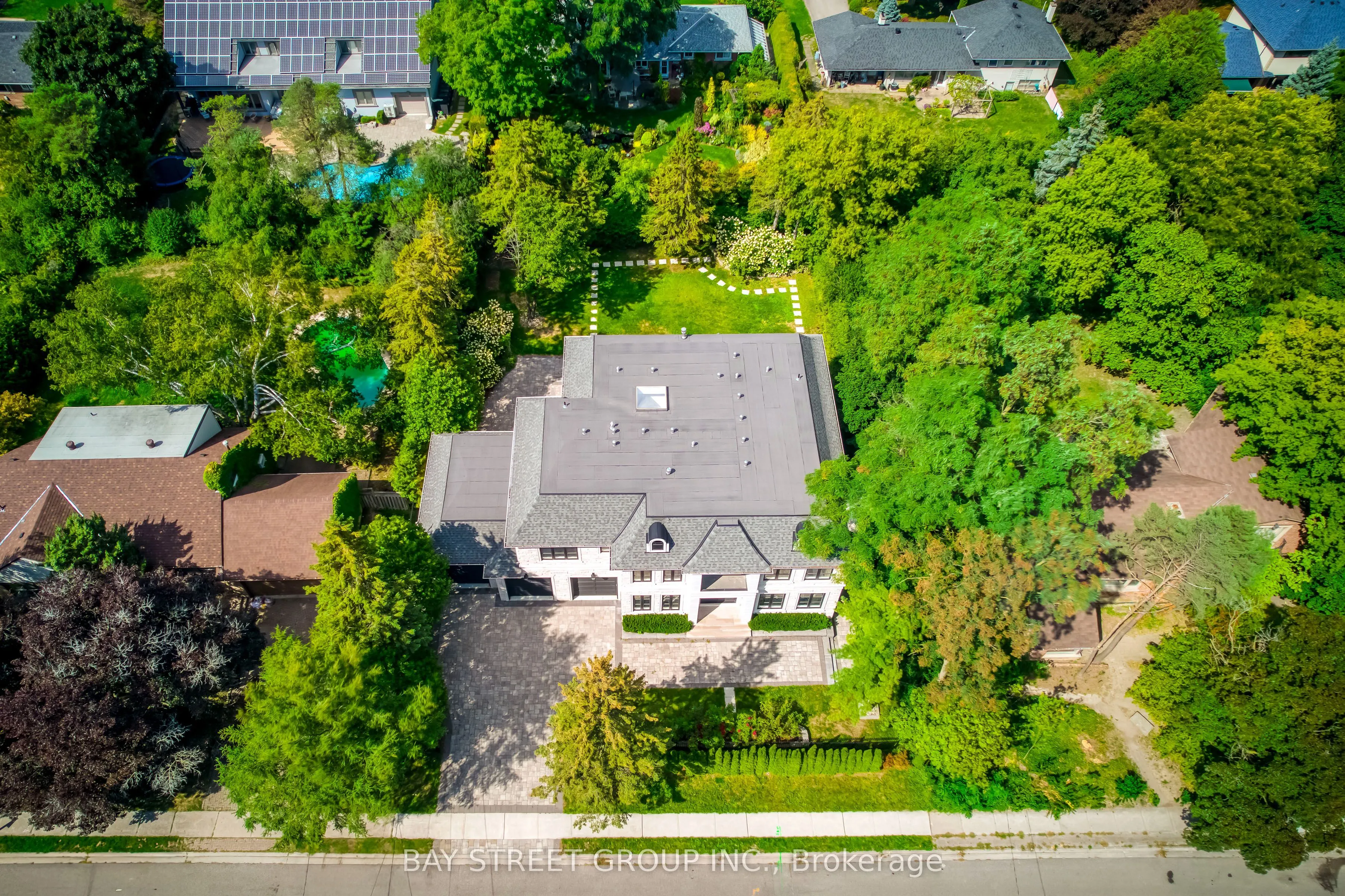 38 Kirk Drive