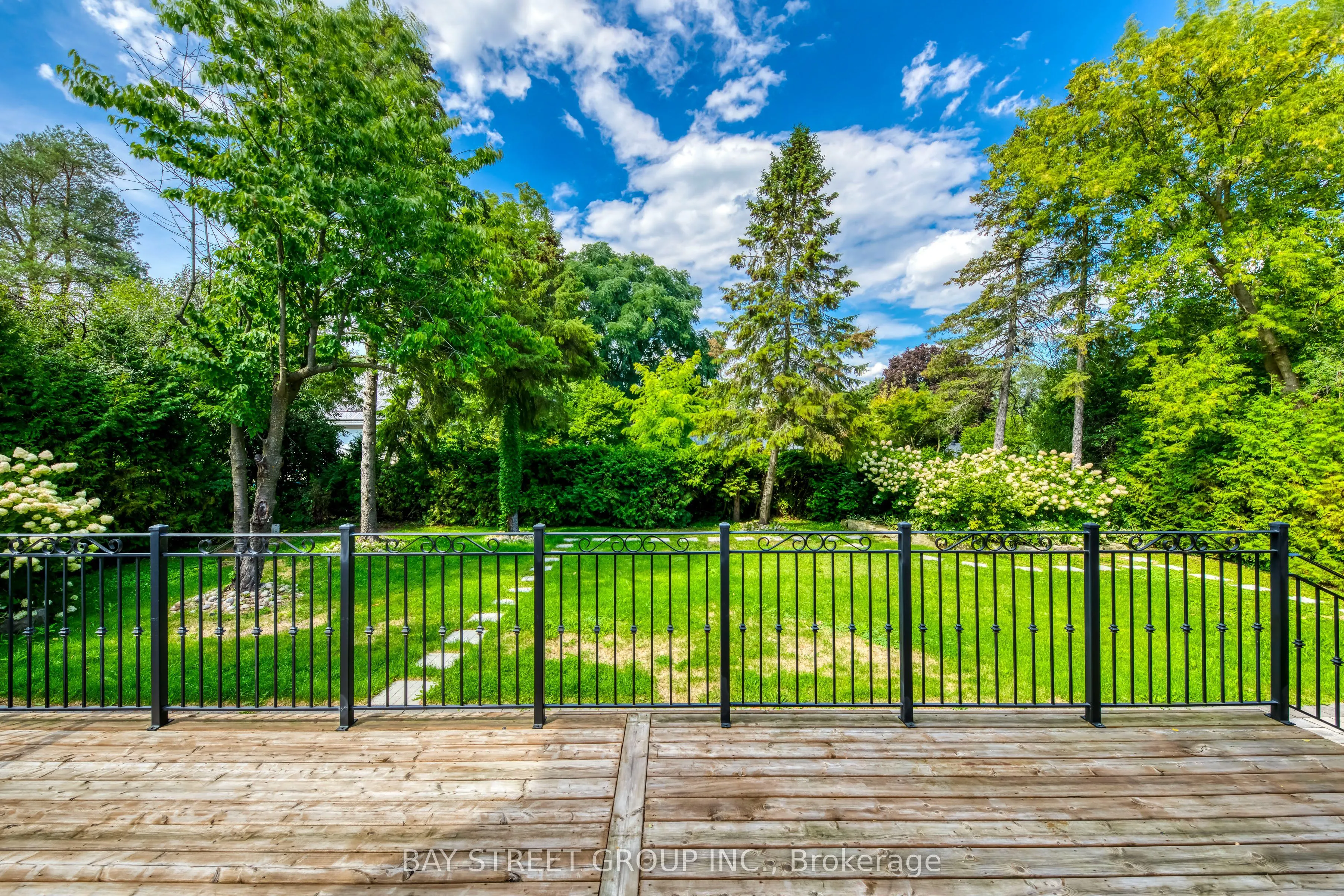 38 Kirk Drive