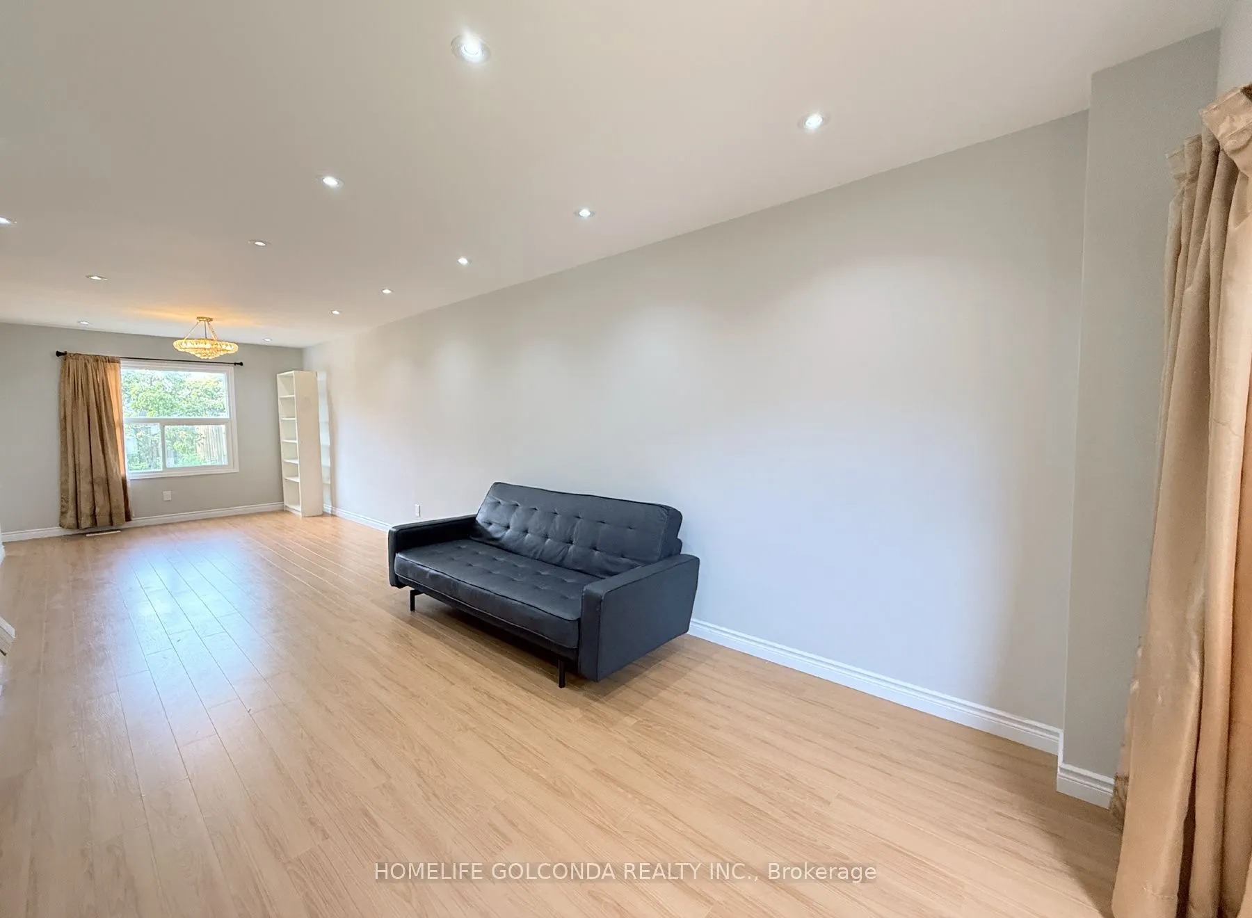 166 Hillcroft Drive