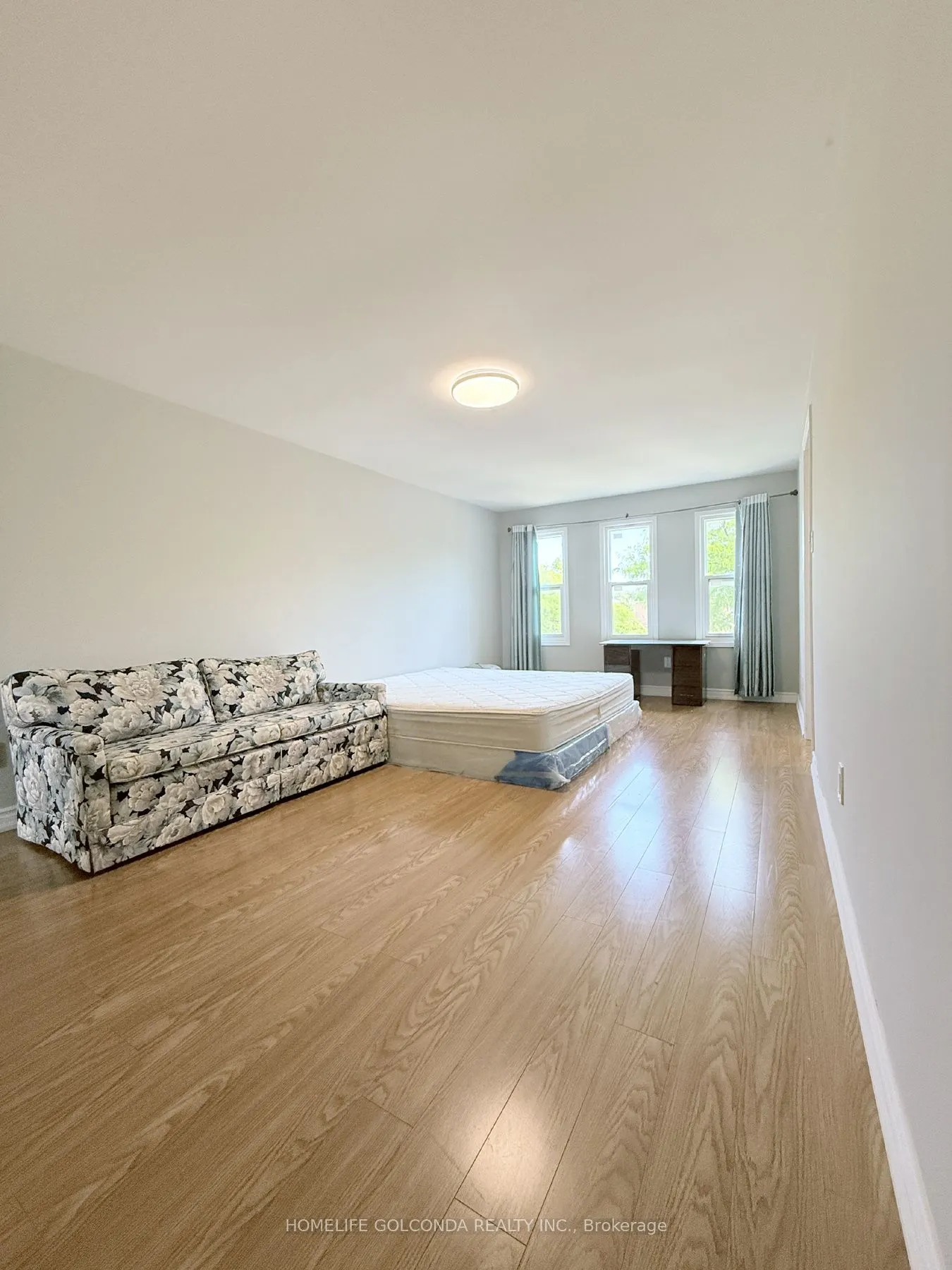 166 Hillcroft Drive