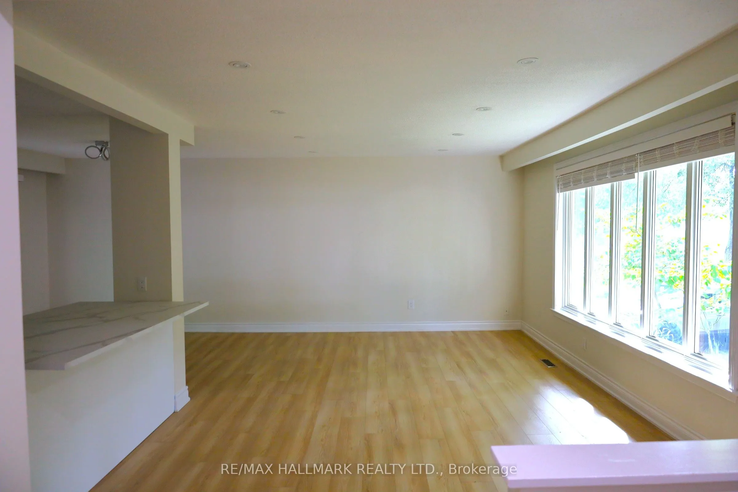 32 Hill Drive, #Main