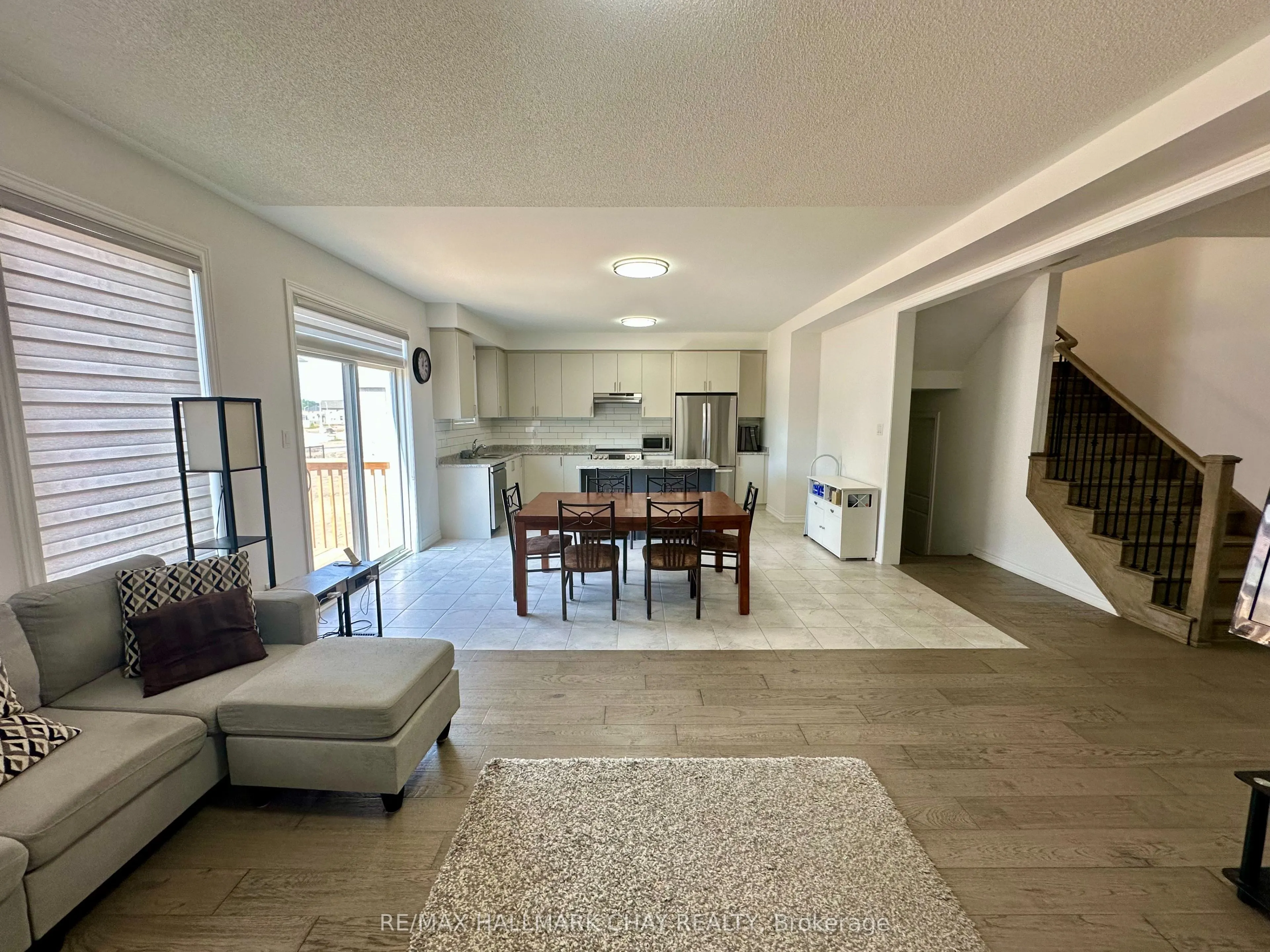 4 Wakefield Boulevard