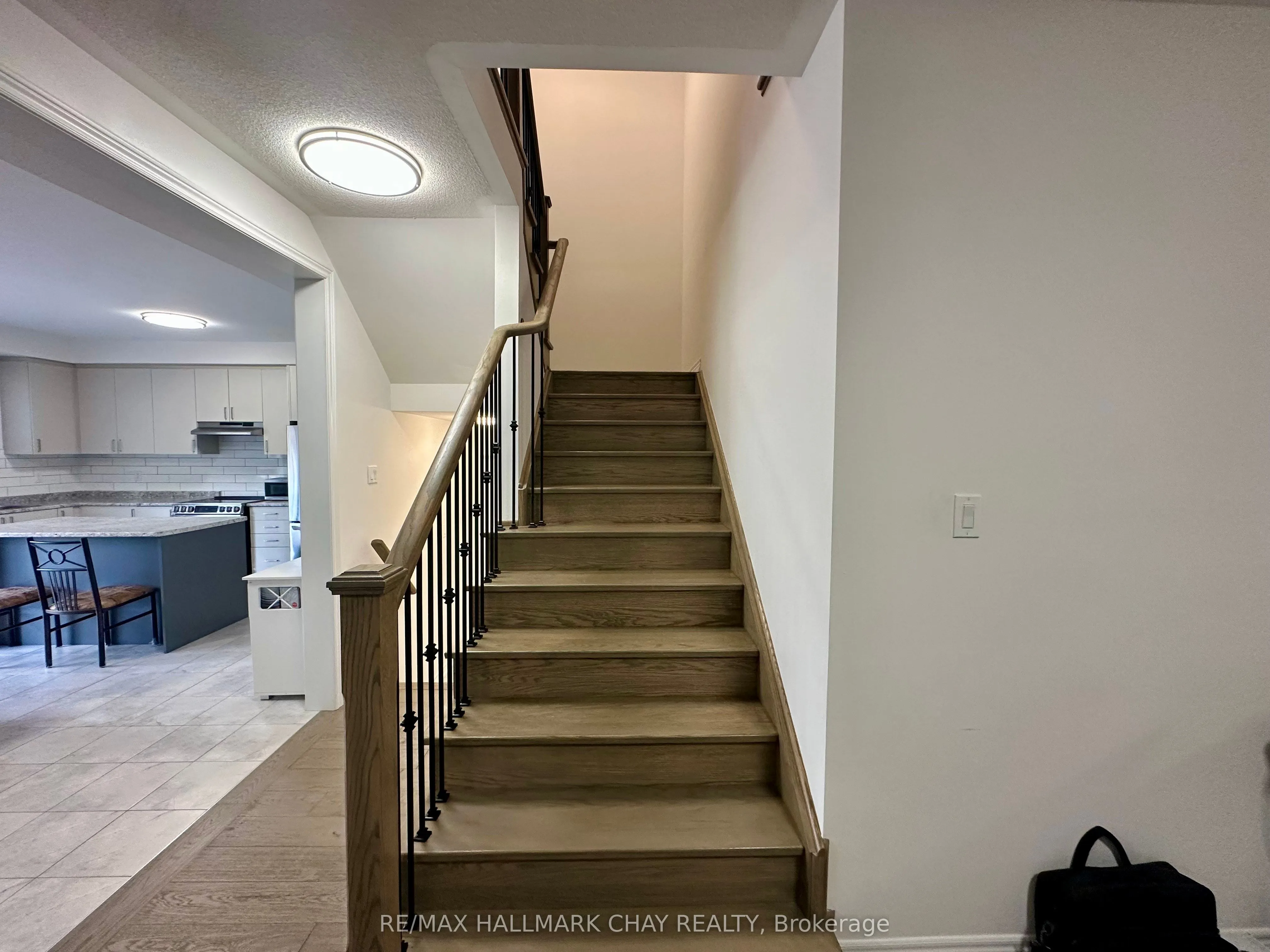 4 Wakefield Boulevard