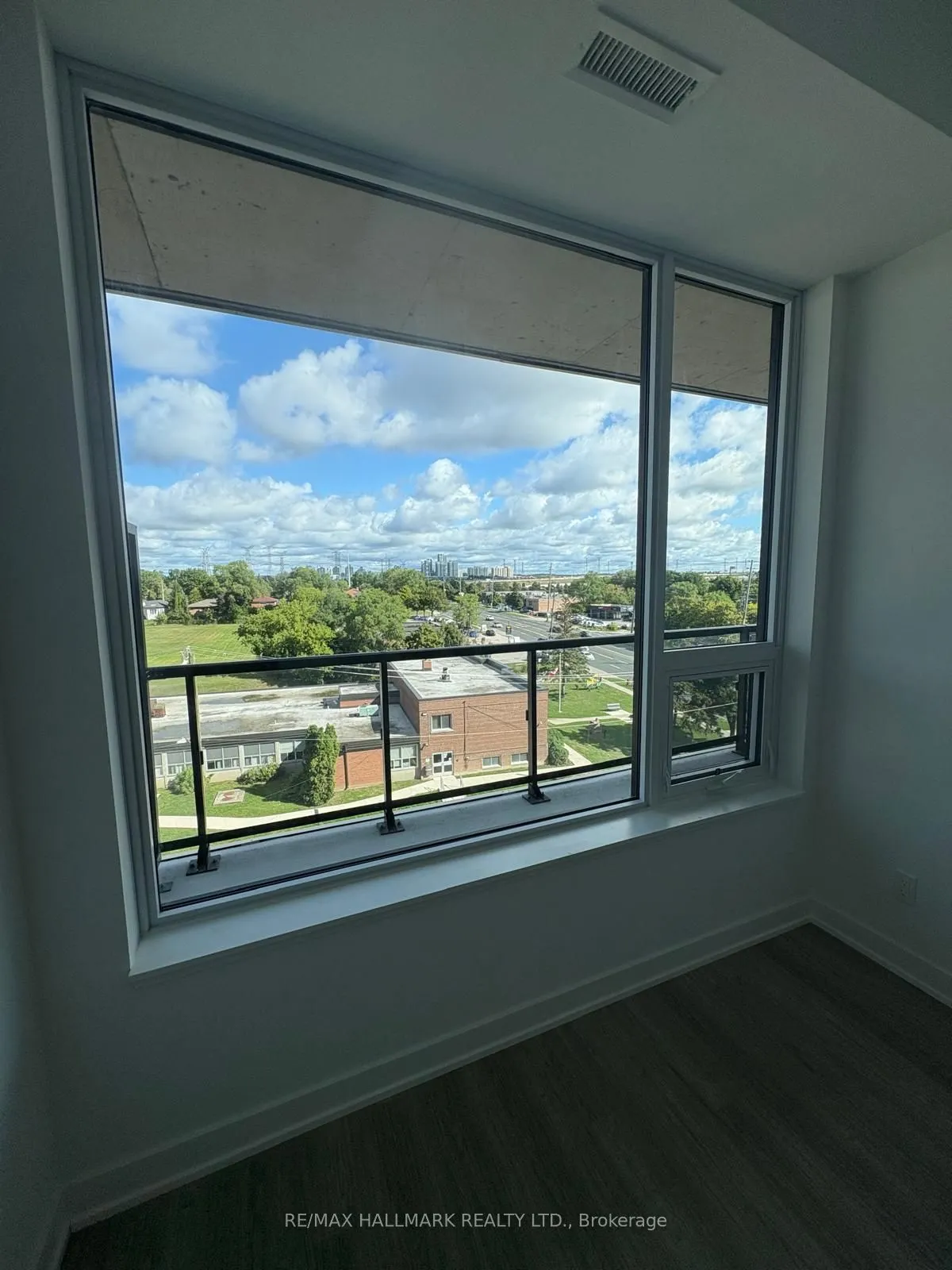 8188 Yonge Street, #606 N