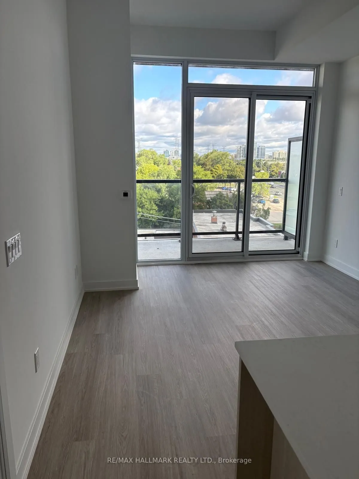 8188 Yonge Street, #606 N
