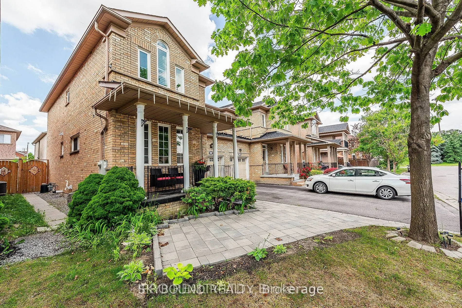 66 Skylark Drive