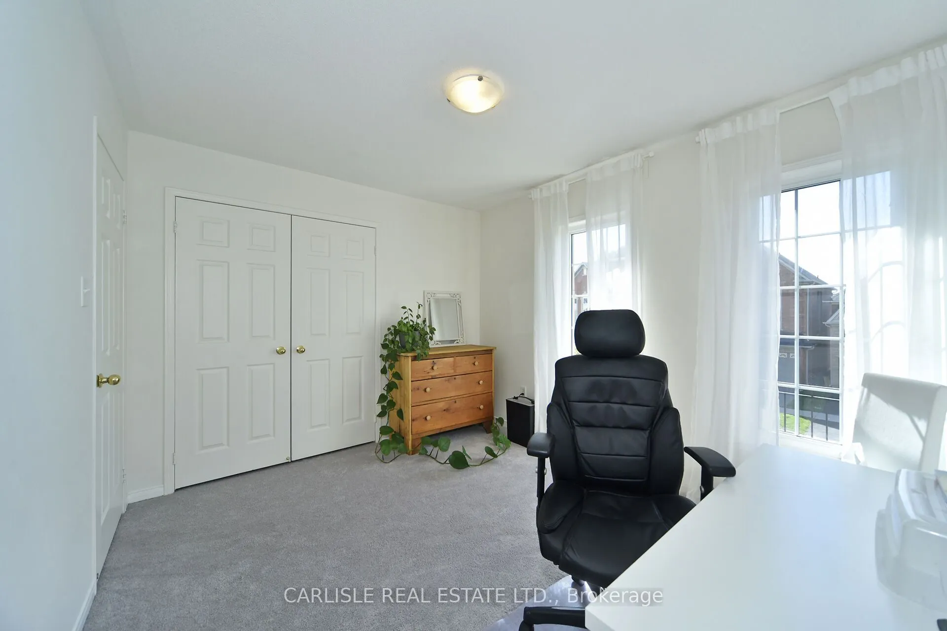 22 Carnoustie Crescent
