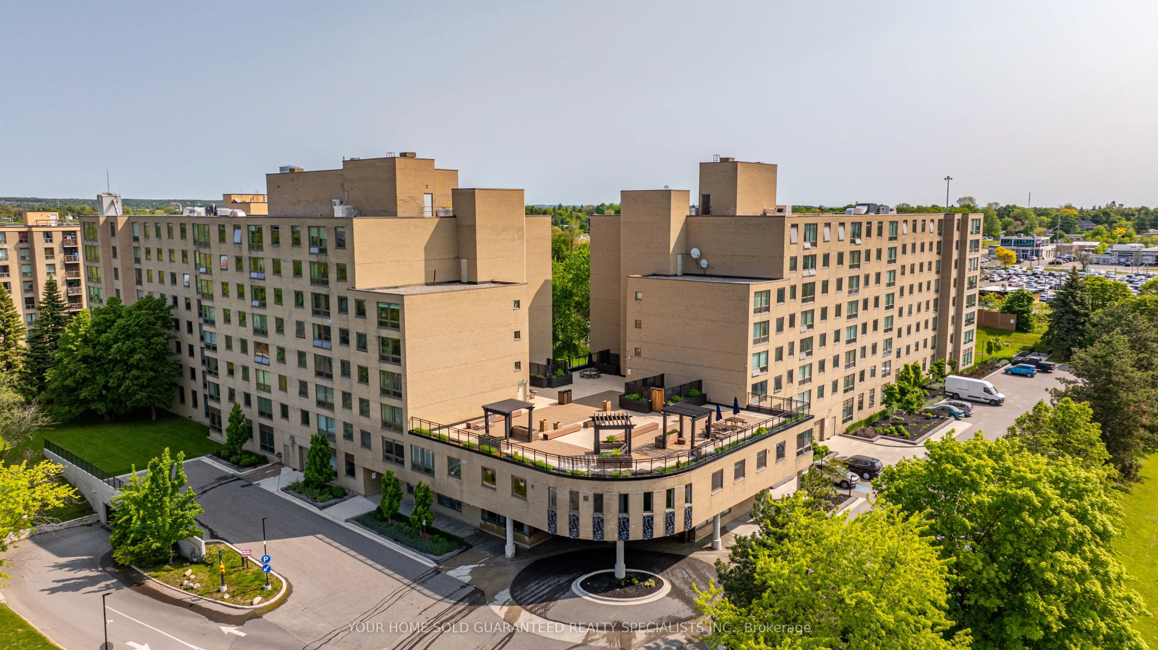 326 Major Mackenzie Drive E, #511