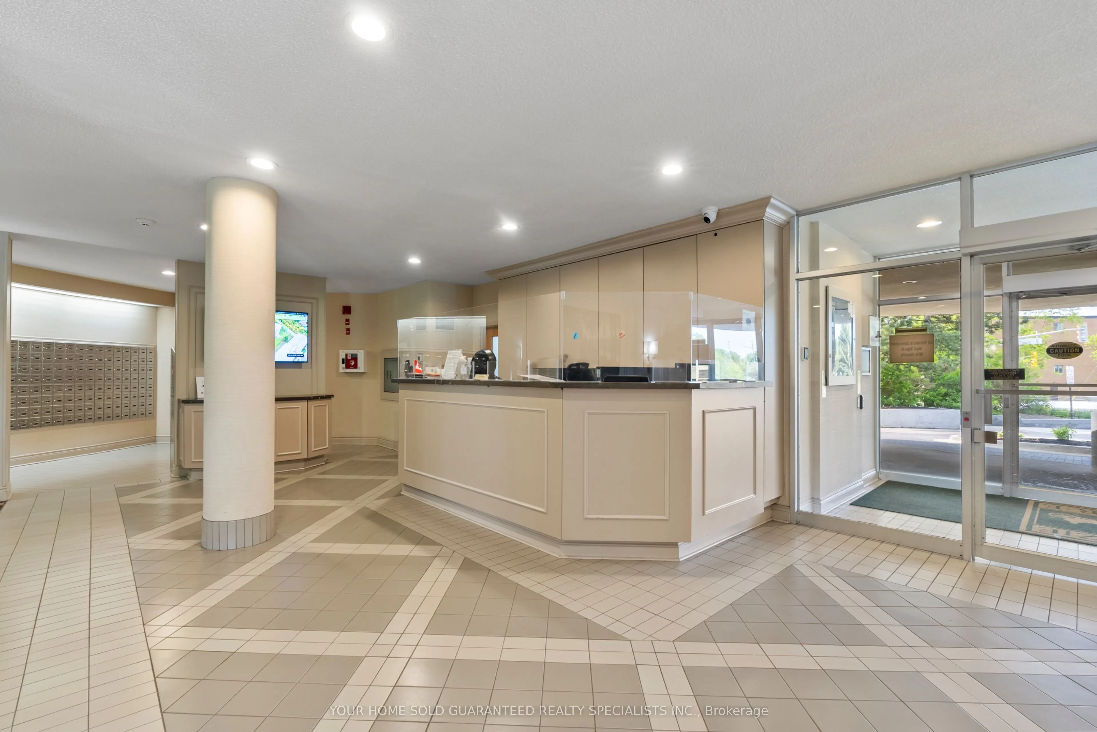 326 Major Mackenzie Drive E, #511