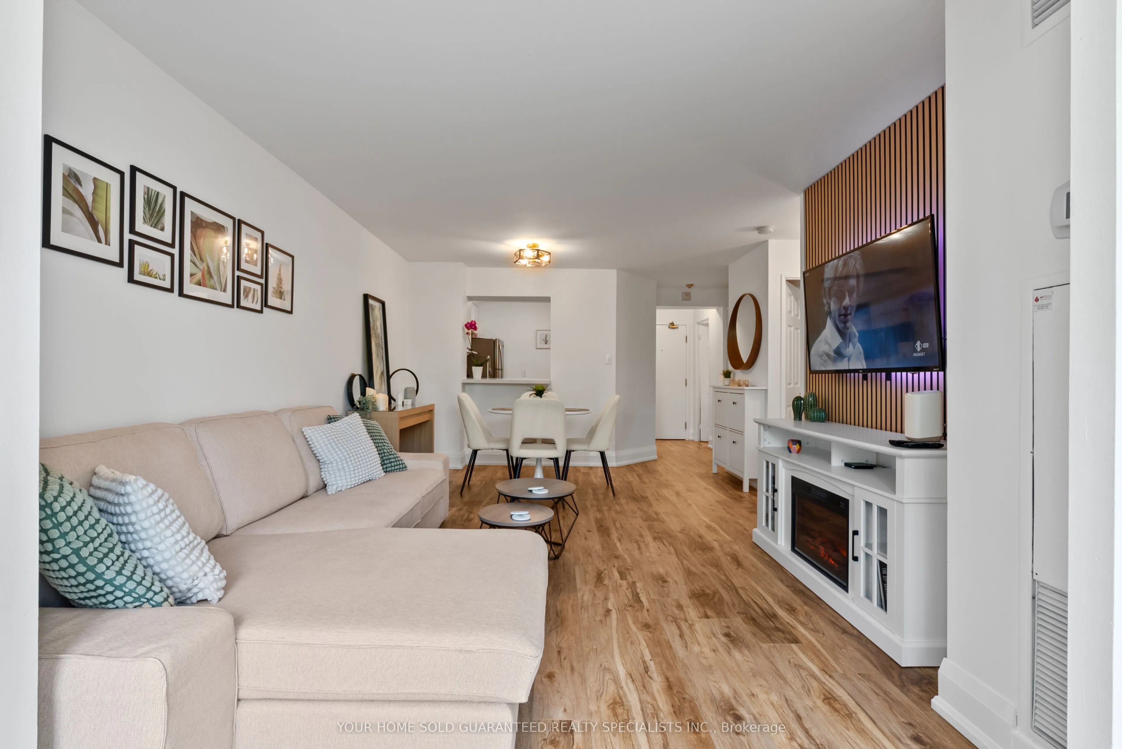 326 Major Mackenzie Drive E, #511